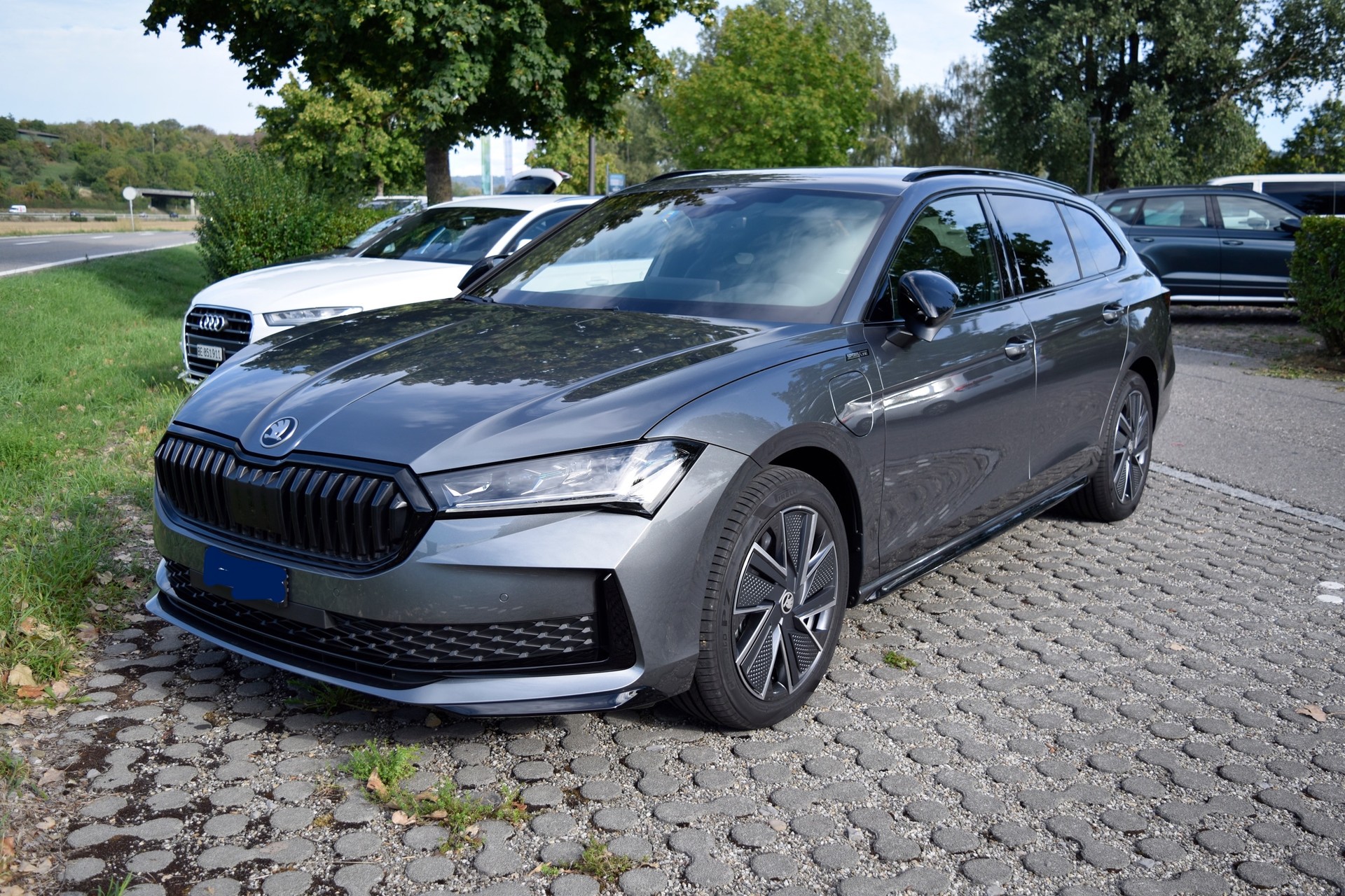SKODA OCTAVIA-image-0
