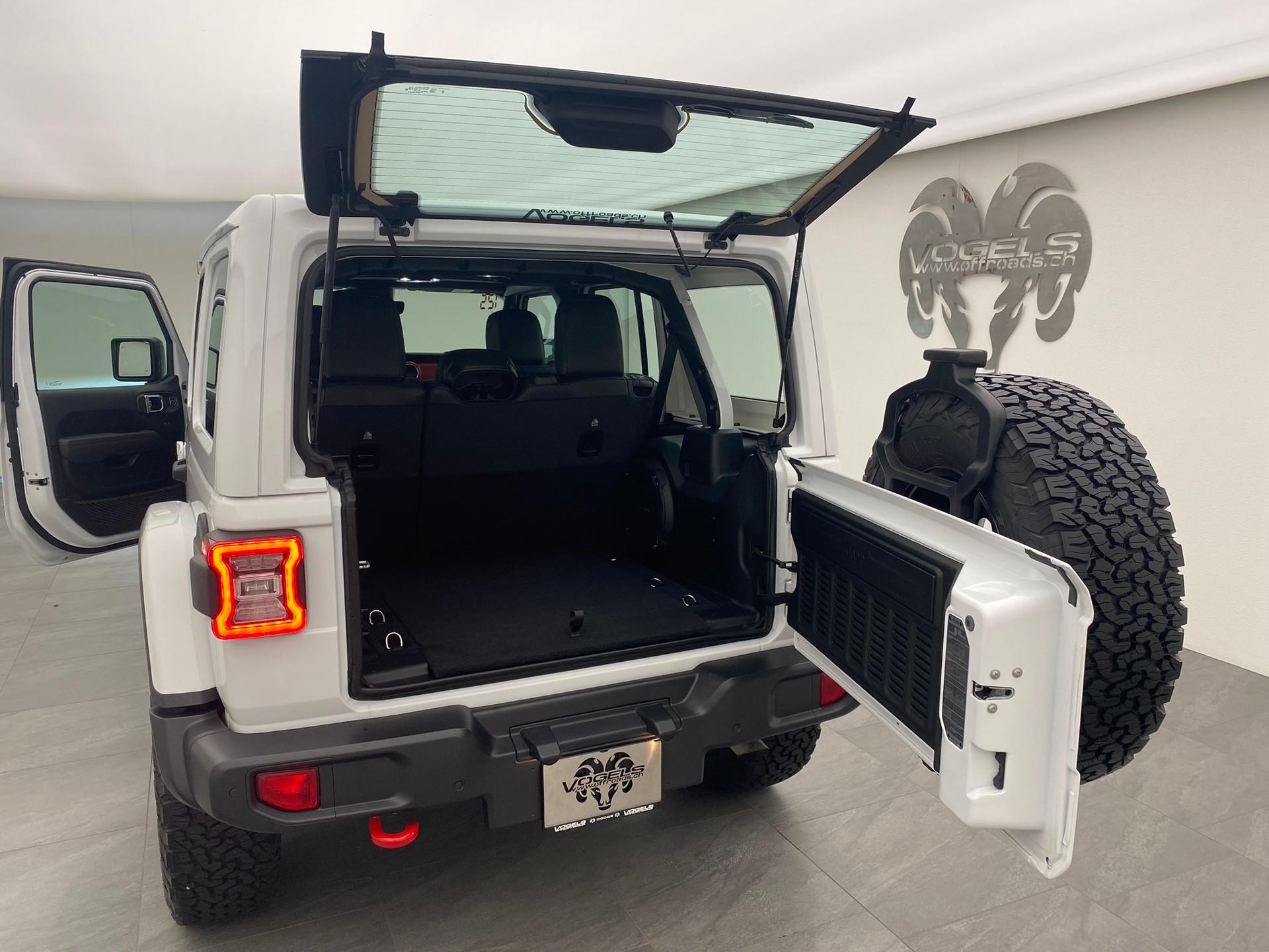 JEEP Wrangler 2.0 Rubicon Unlimited-image-14