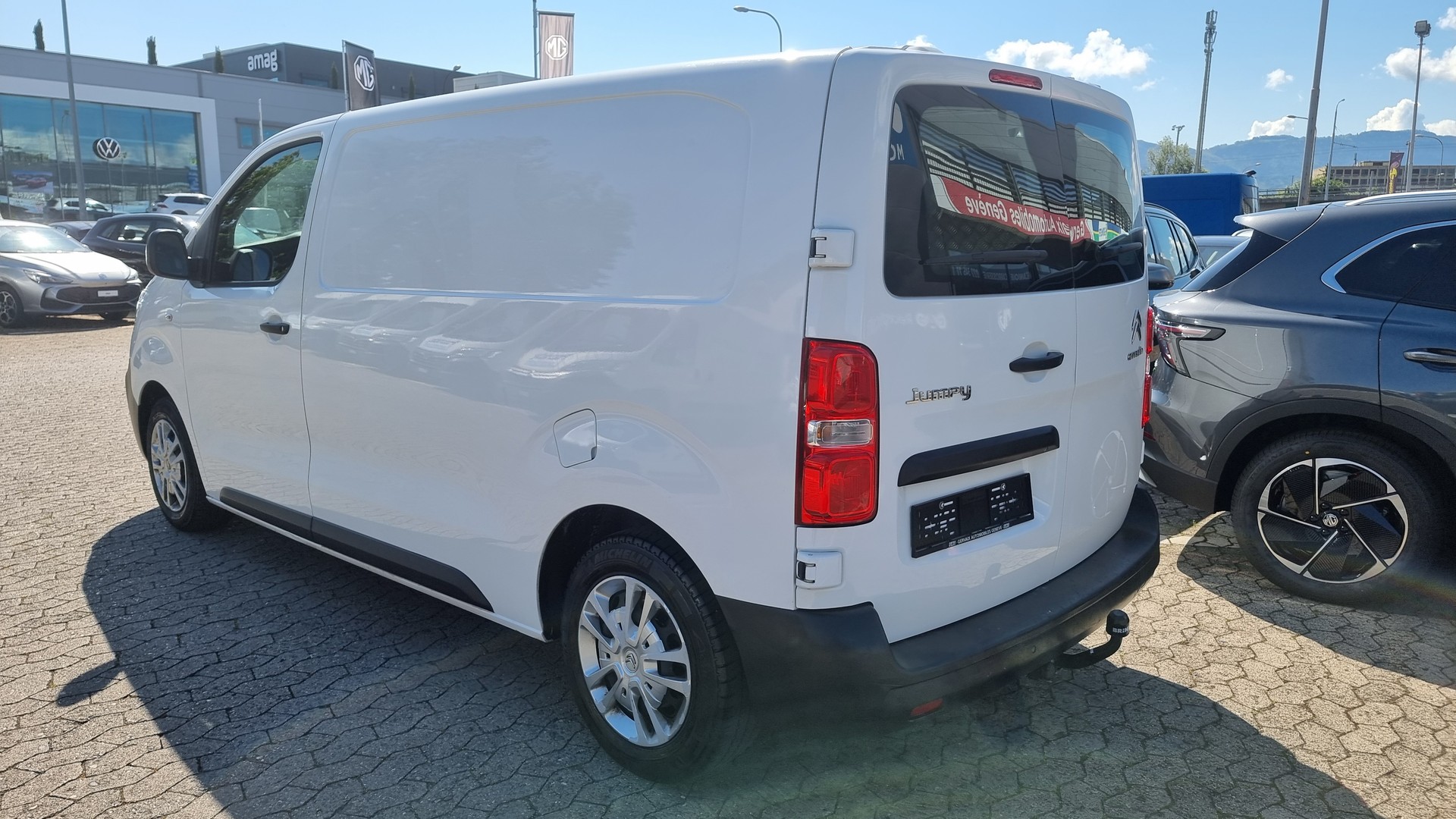 CITROEN Jumpy 2.0 BlueHDi 120 M Club EAT8-image-6