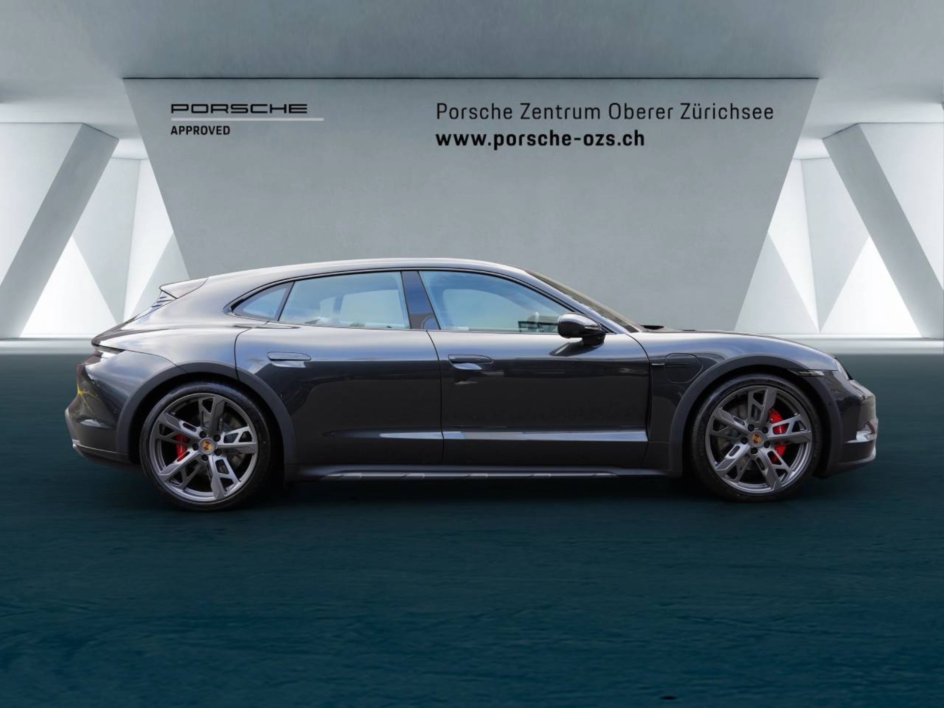 PORSCHE Taycan 4S Cross Turismo-image-7