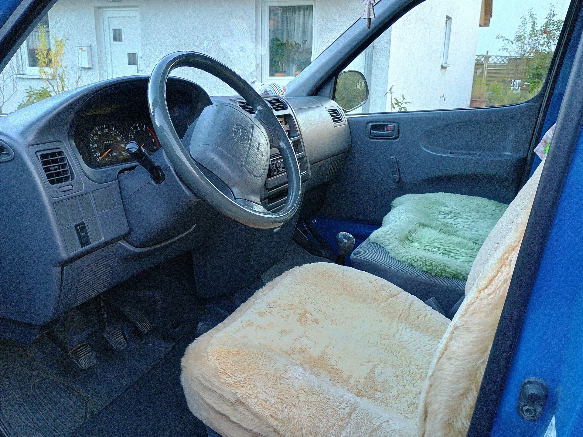 TOYOTA 4WD-image-1
