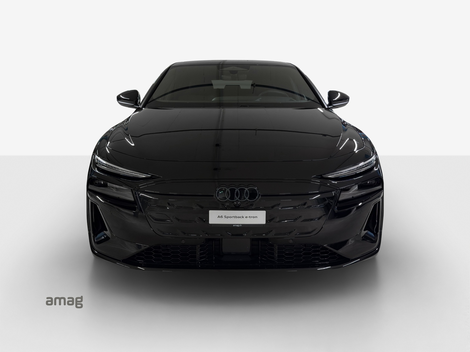AUDI A6 Sportback e-tron quattro-image-6