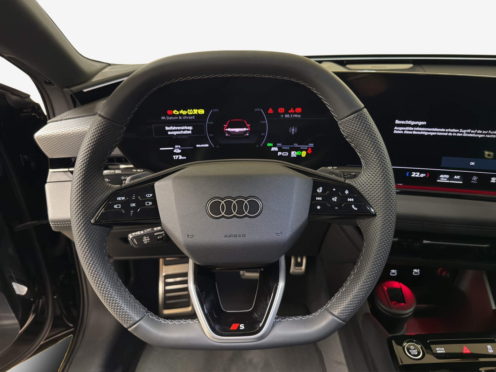 AUDI A6 Sportback e-tron quattro-image-8