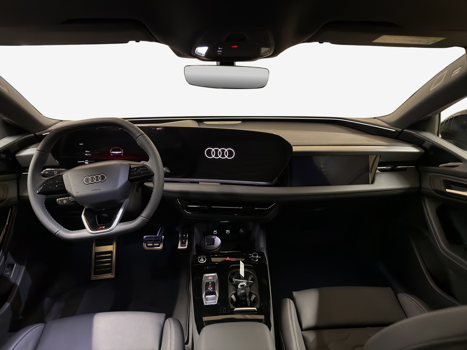 AUDI A6 Sportback e-tron quattro-image-10