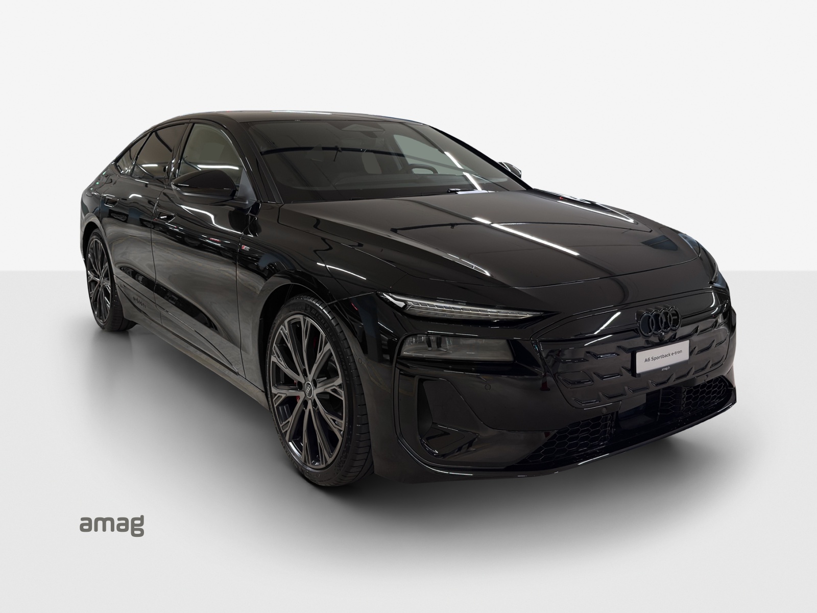 AUDI A6 Sportback e-tron quattro-image-5