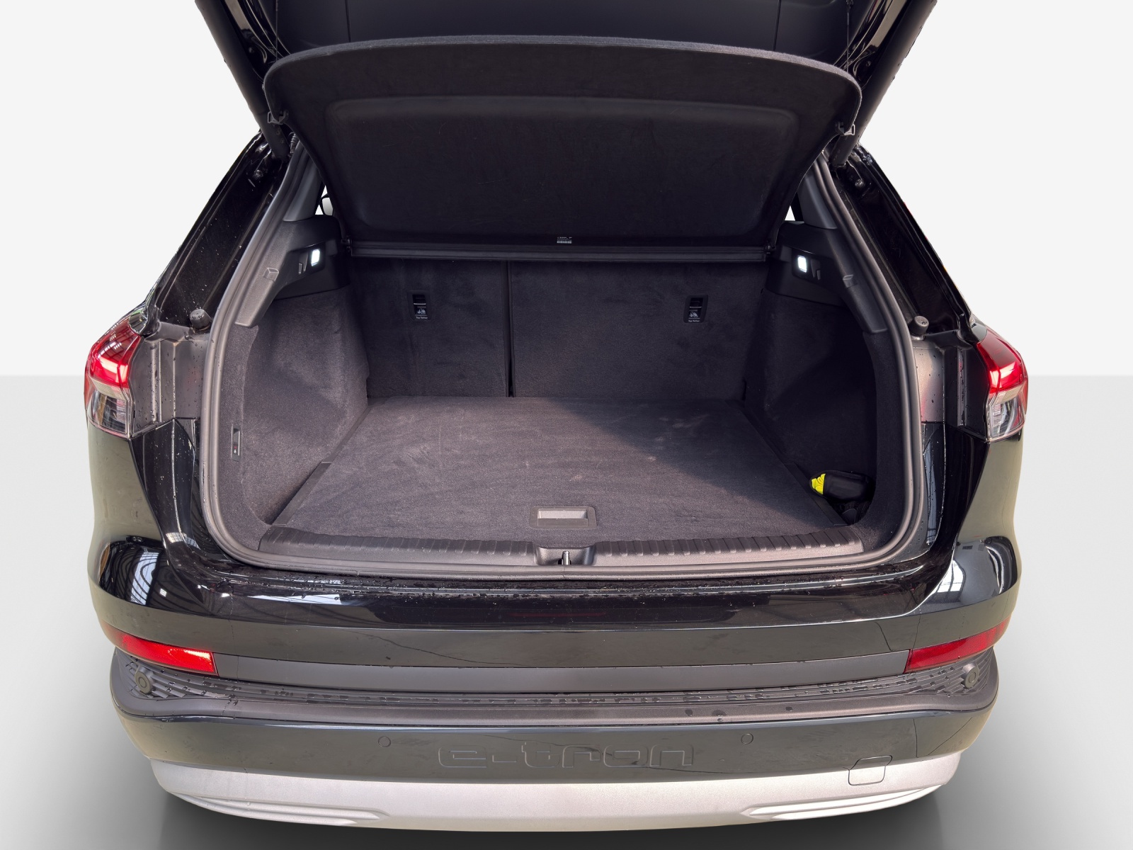 AUDI Q4 e-tron 50 quattro-image-13