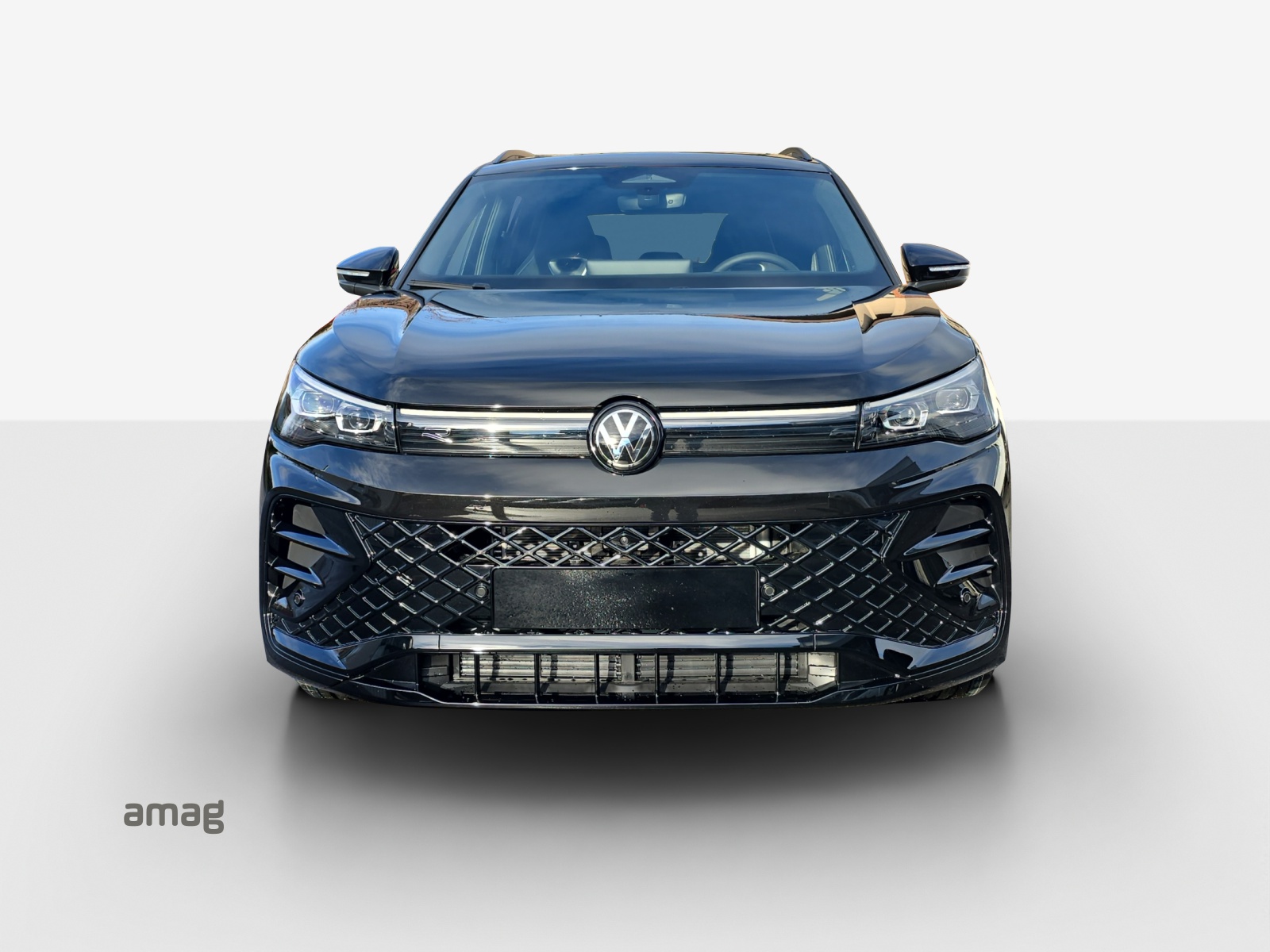 VW Tiguan 2.0 TSI DSG R-Line 4Motion-image-6