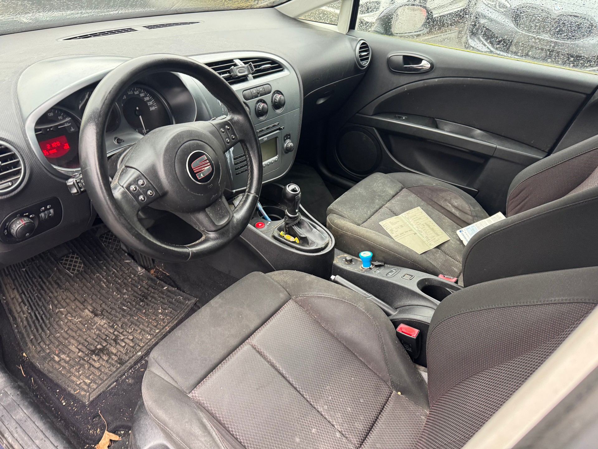 SEAT Leon 1.4 TSI Stylance-image-17
