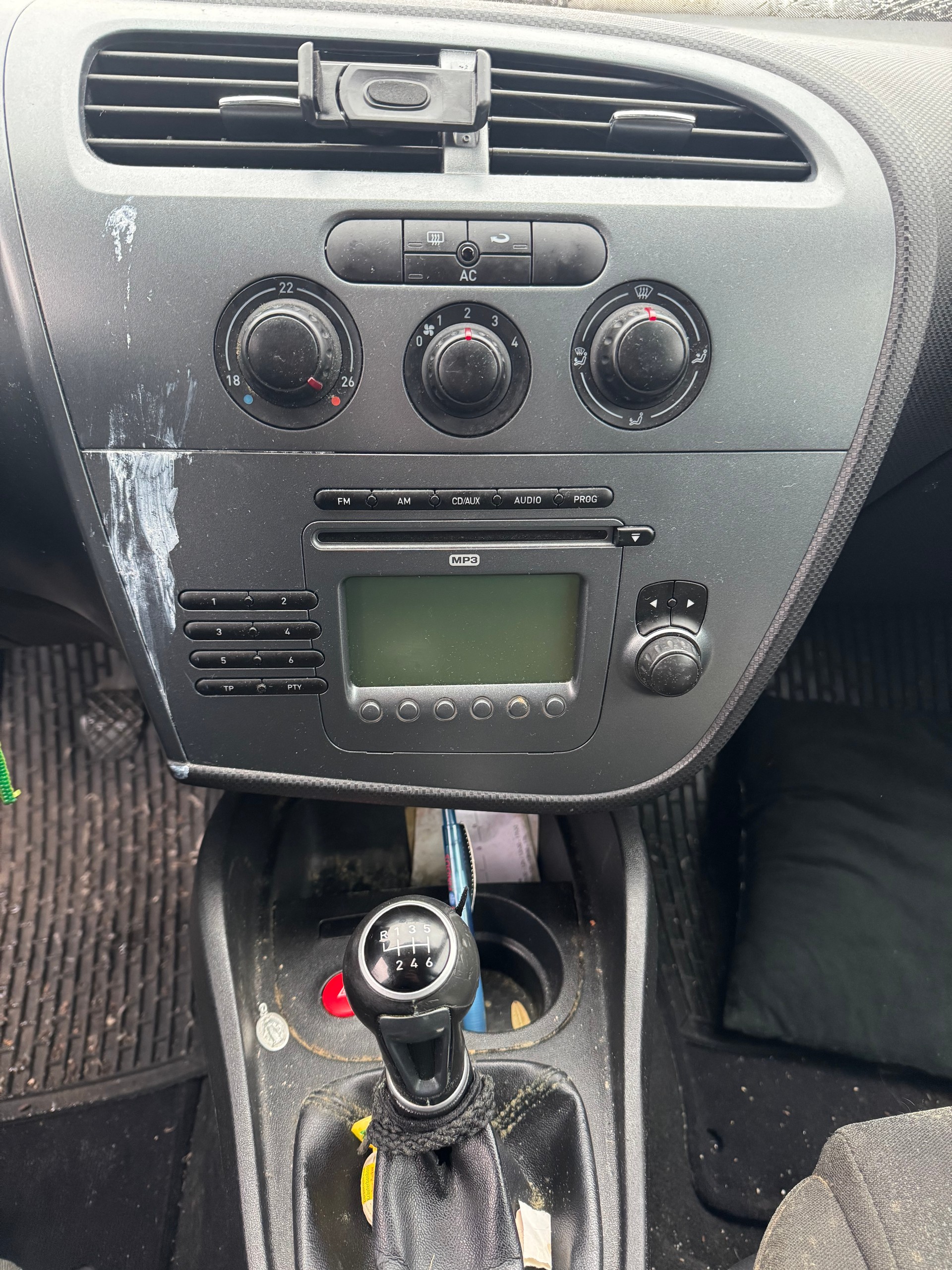 SEAT Leon 1.4 TSI Stylance-image-16