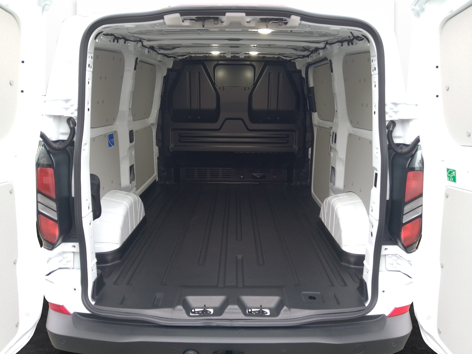 FORD Transit Custom Van 320 L1 2.0 EcoBlue 136 Trend-image-13