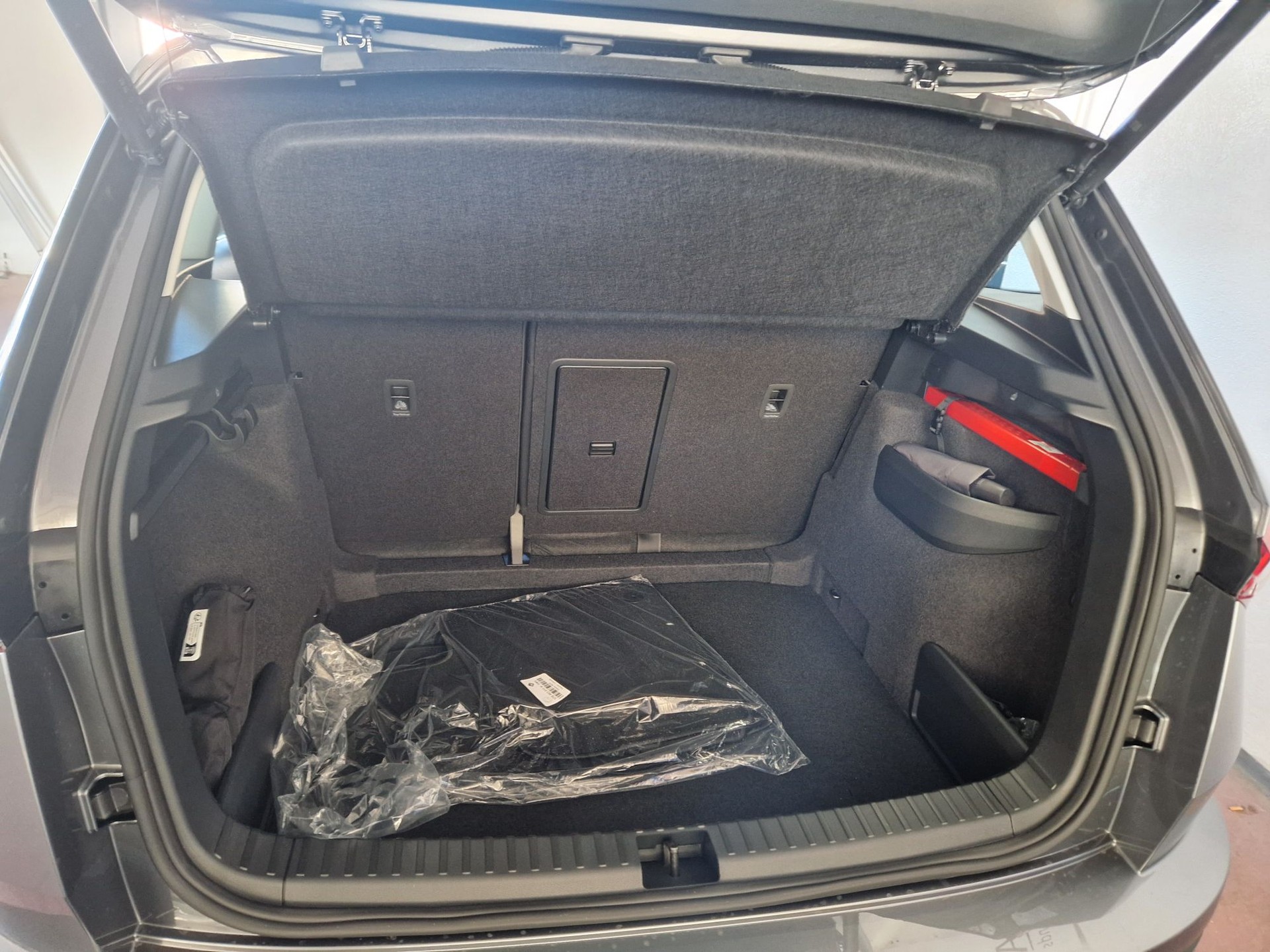 SKODA Karoq 2.0 TDI CR Selection 4x4 DSG-image-5