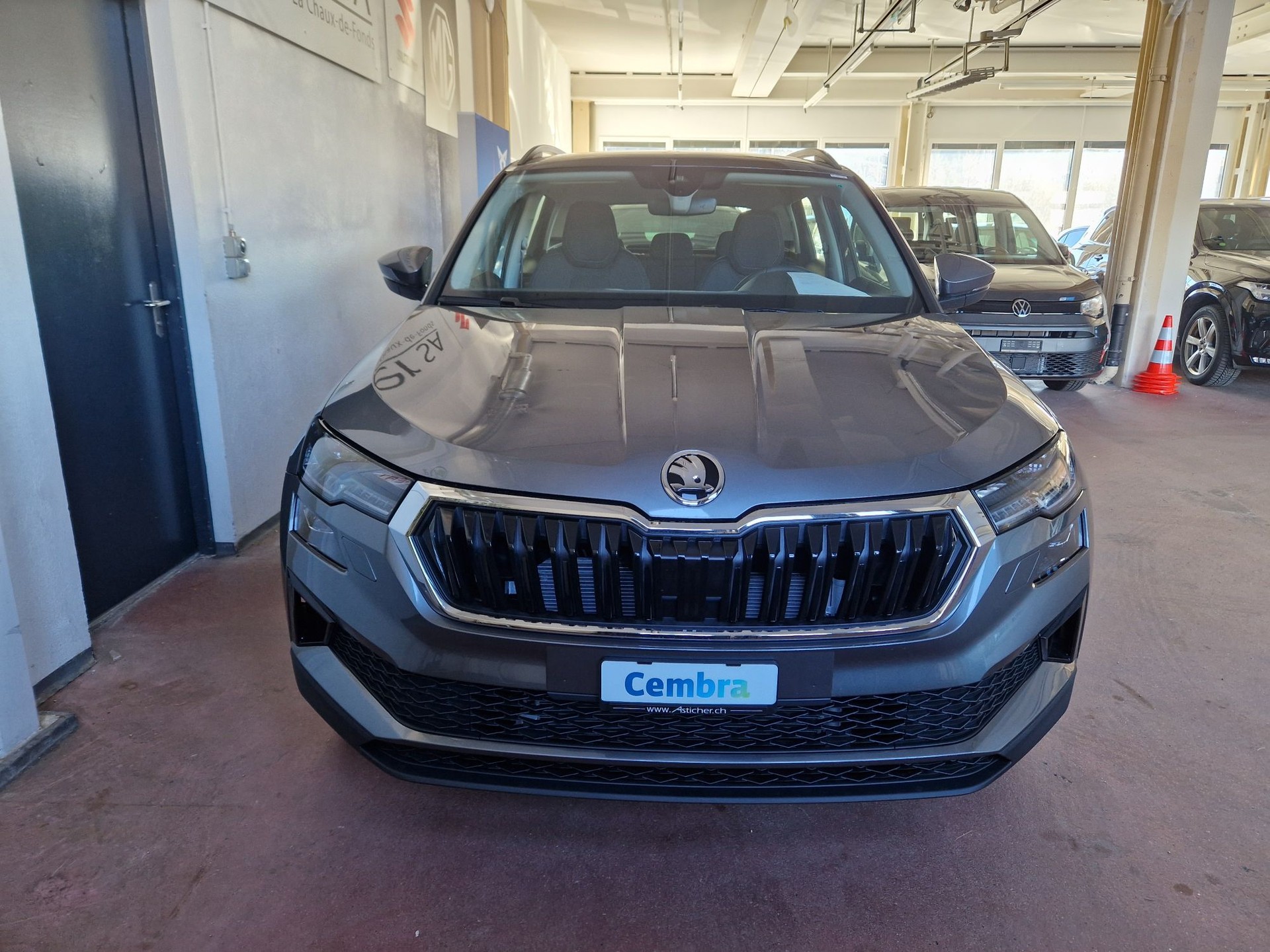 SKODA Karoq 2.0 TDI CR Selection 4x4 DSG-image-2