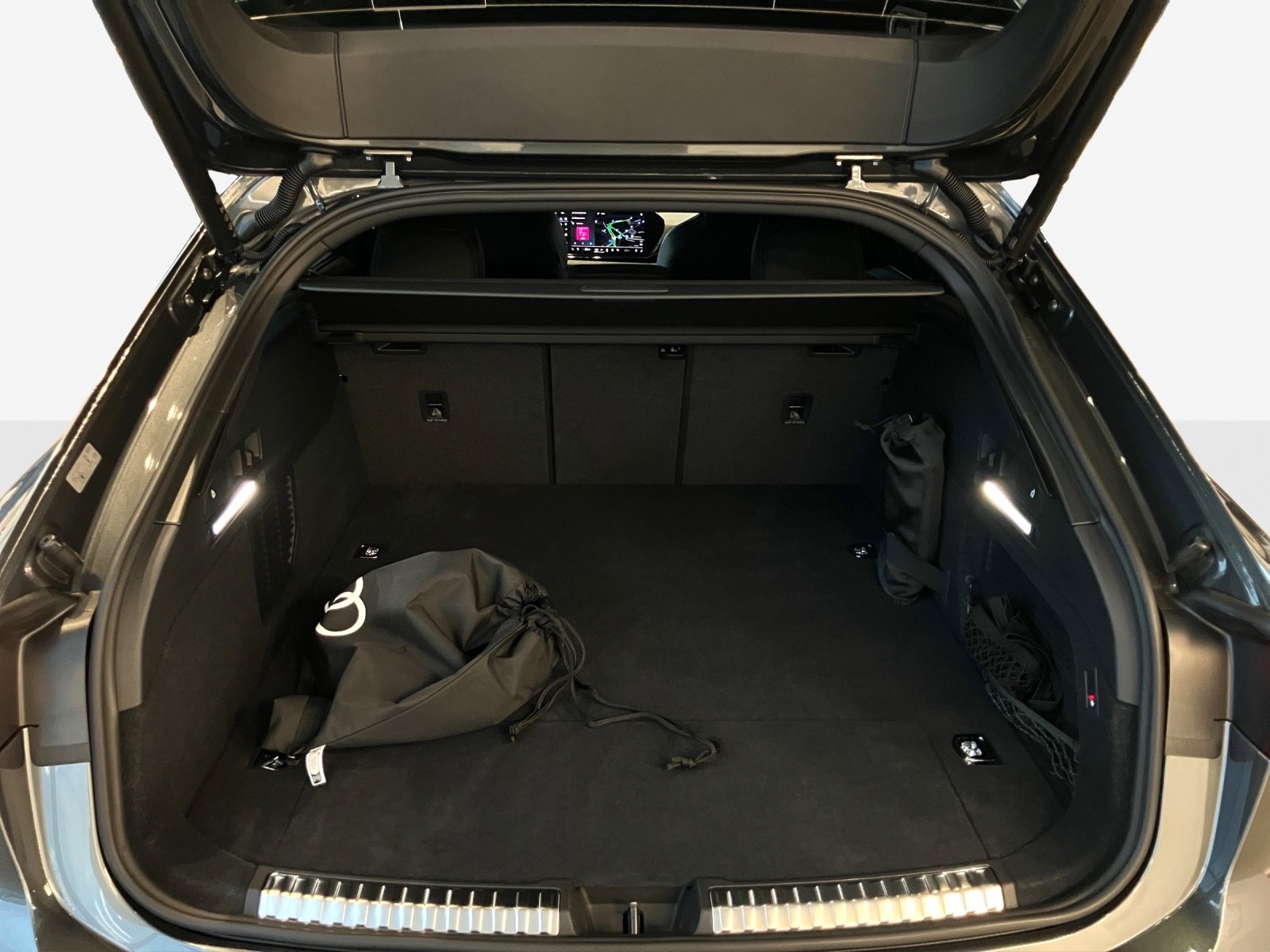 AUDI A6 Avant e-hybrid quattro 270 kW S tronic-image-12