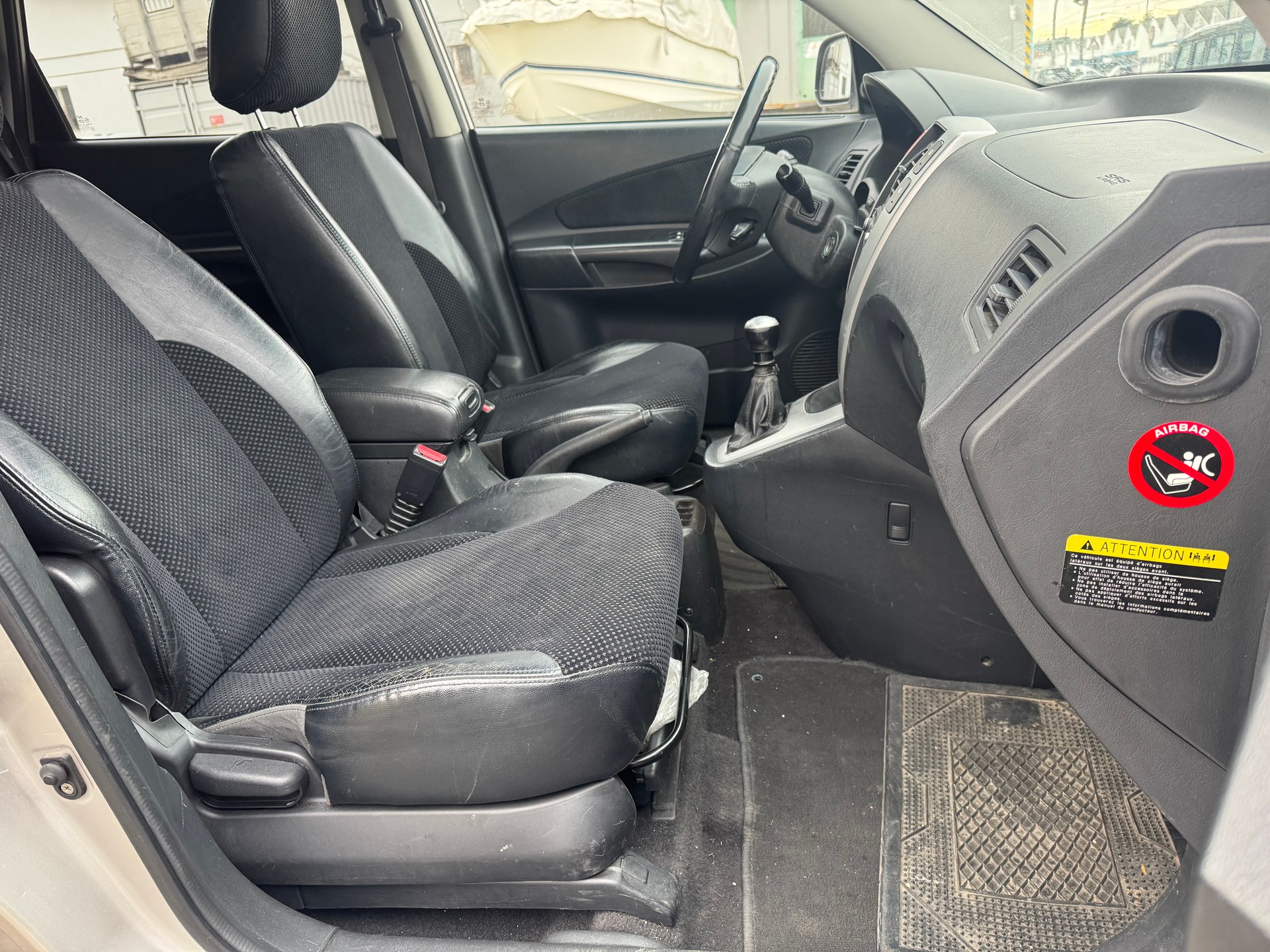 HYUNDAI Tucson 2.0 CRDi VGT Premium 4WD-image-7