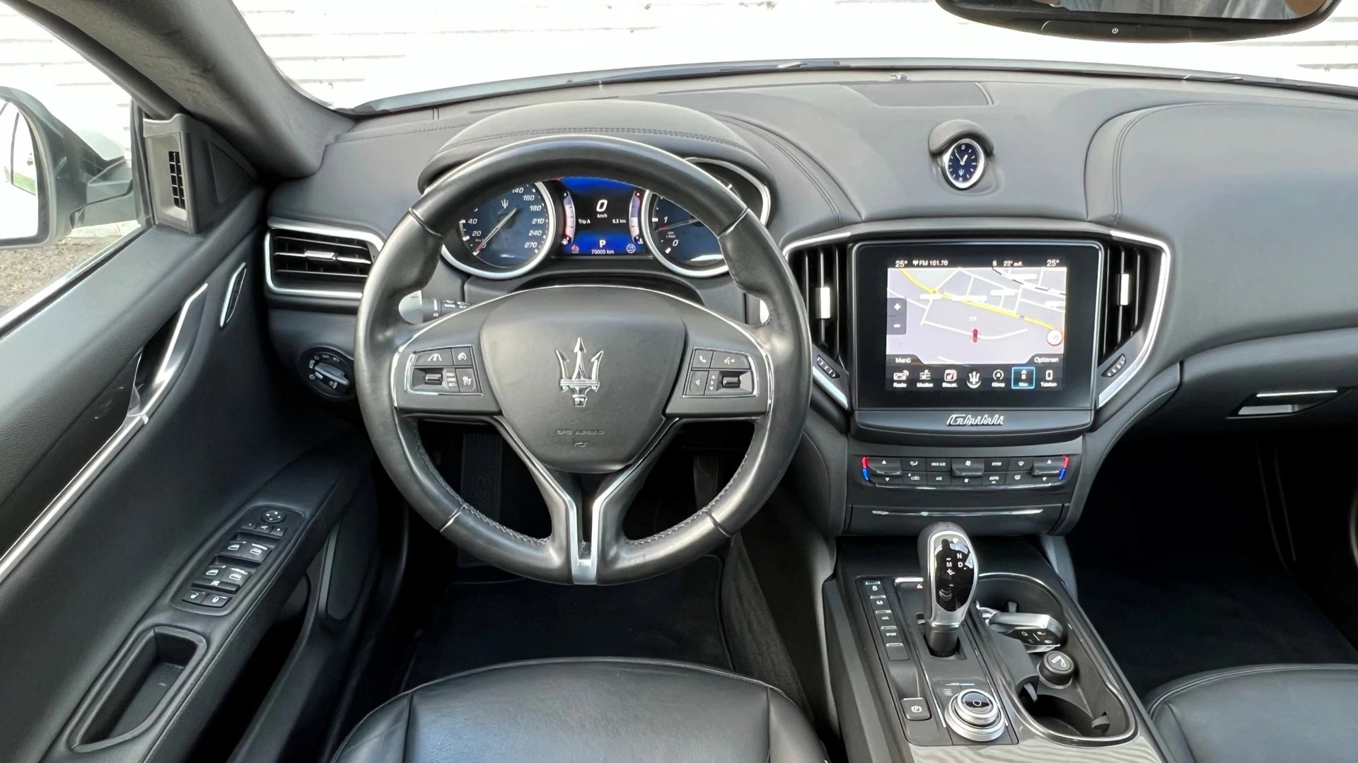 MASERATI GHIBLI D 3.0 V6 GRANSPORT AUTOMATICA l 275 PS-image-21