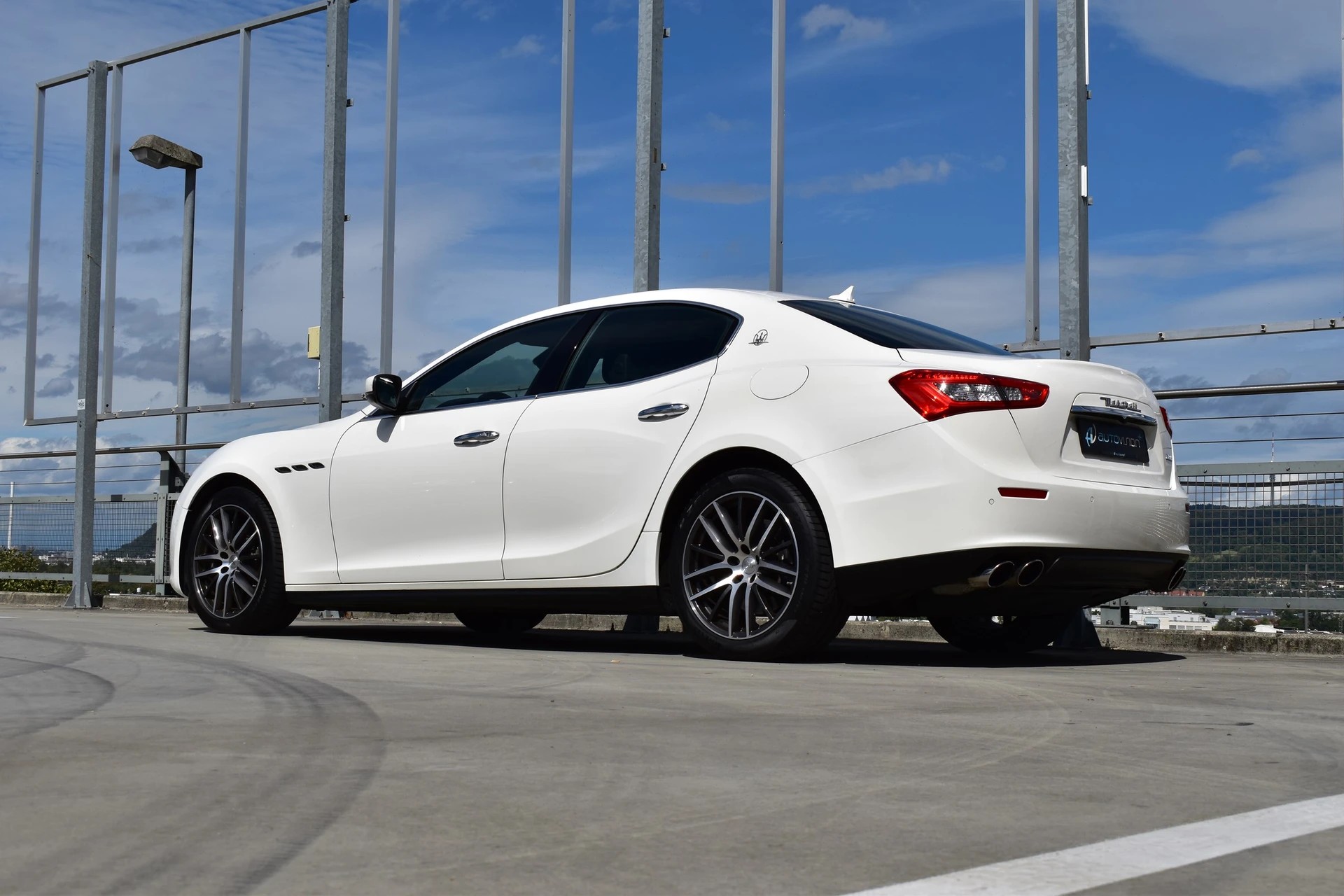MASERATI GHIBLI D 3.0 V6 GRANSPORT AUTOMATICA l 275 PS-image-10