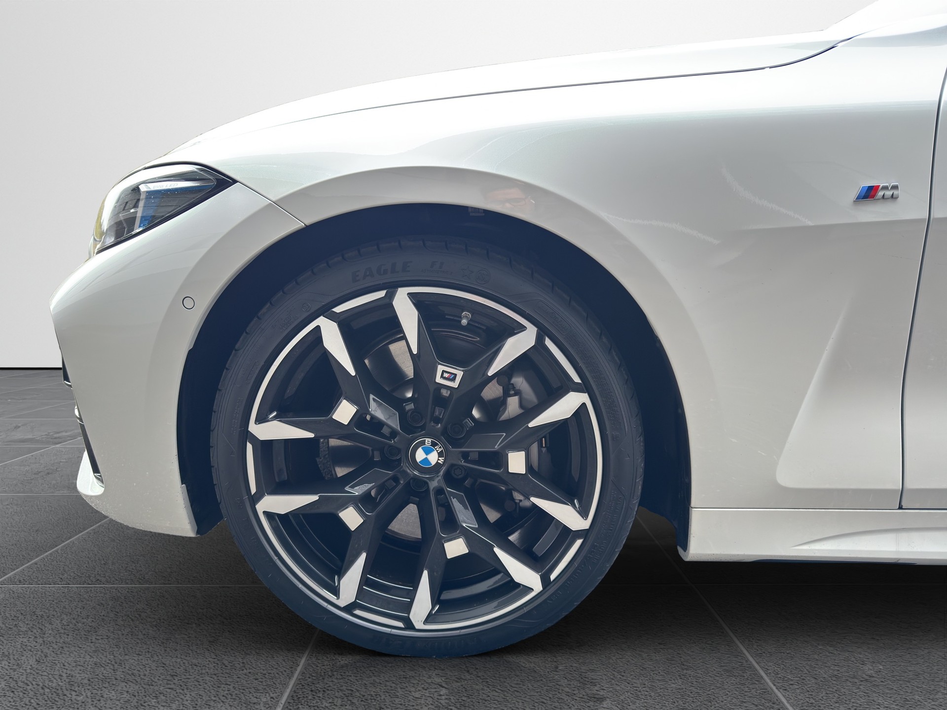BMW 430i xDrive Cabrio M Sport-image-8