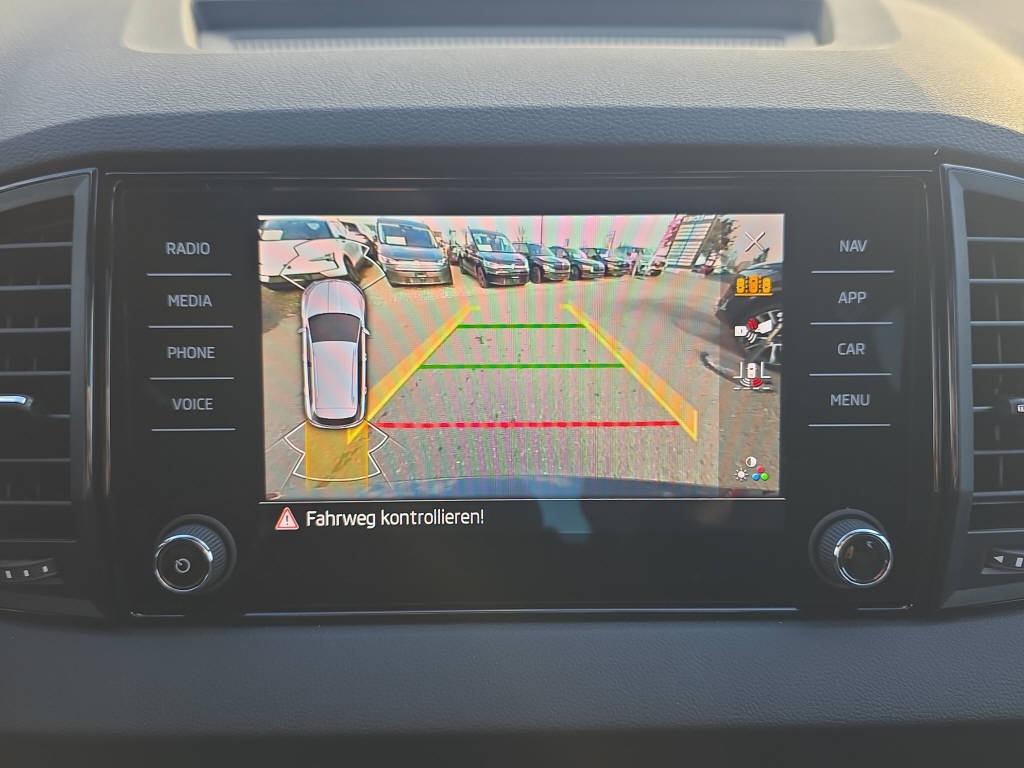 SKODA Karoq 1.5 TSI SportLine DSG-image-22