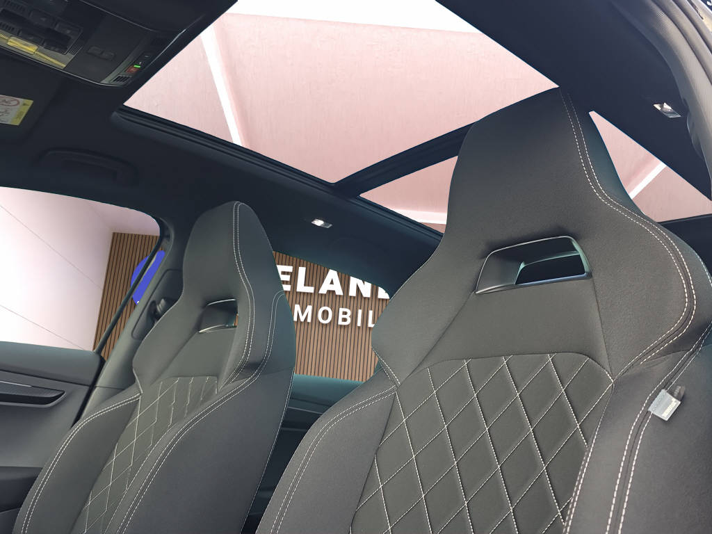 SKODA Karoq 1.5 TSI SportLine DSG-image-12
