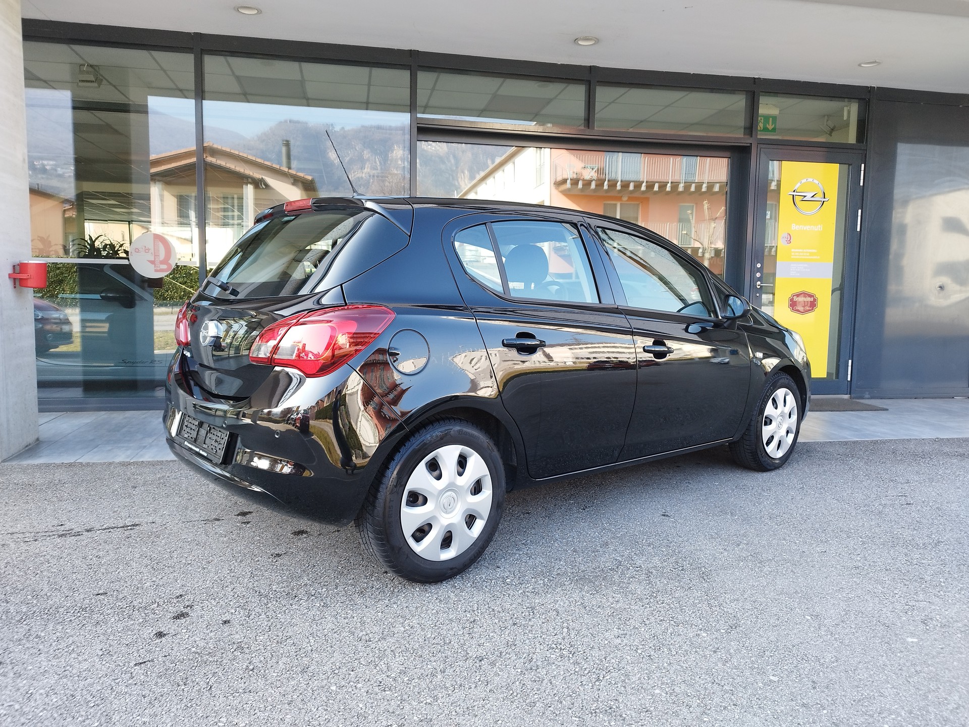OPEL Corsa 1.4 TP Active Automatic-image-4