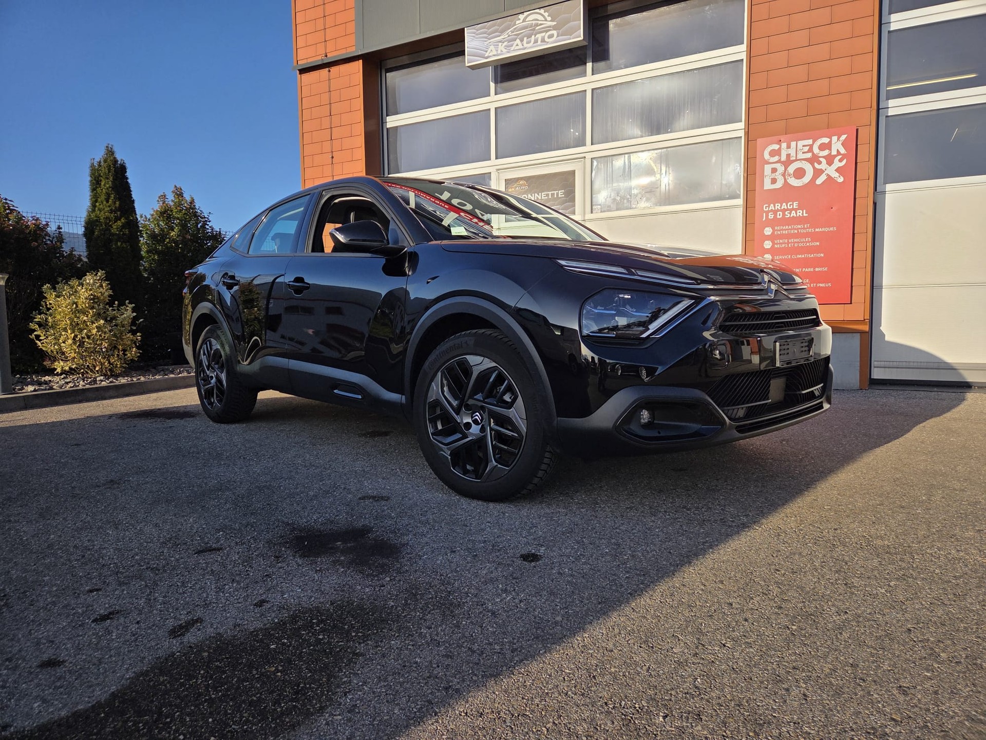 CITROEN C4 X 1.2 Pure Tech Swiss Edition EAT8