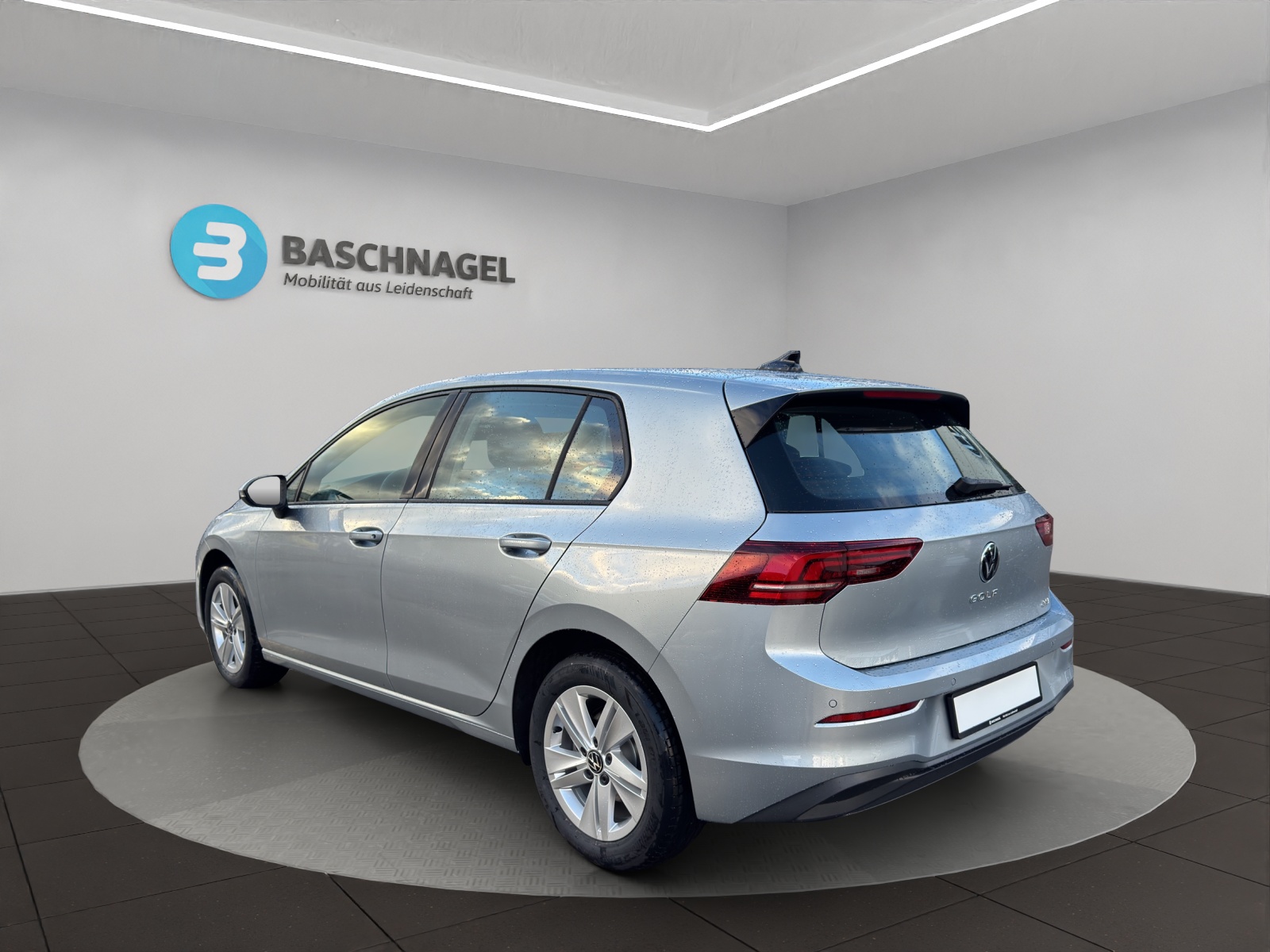 VW Golf 1.5 e TSI mHEV Life DSG-image-2