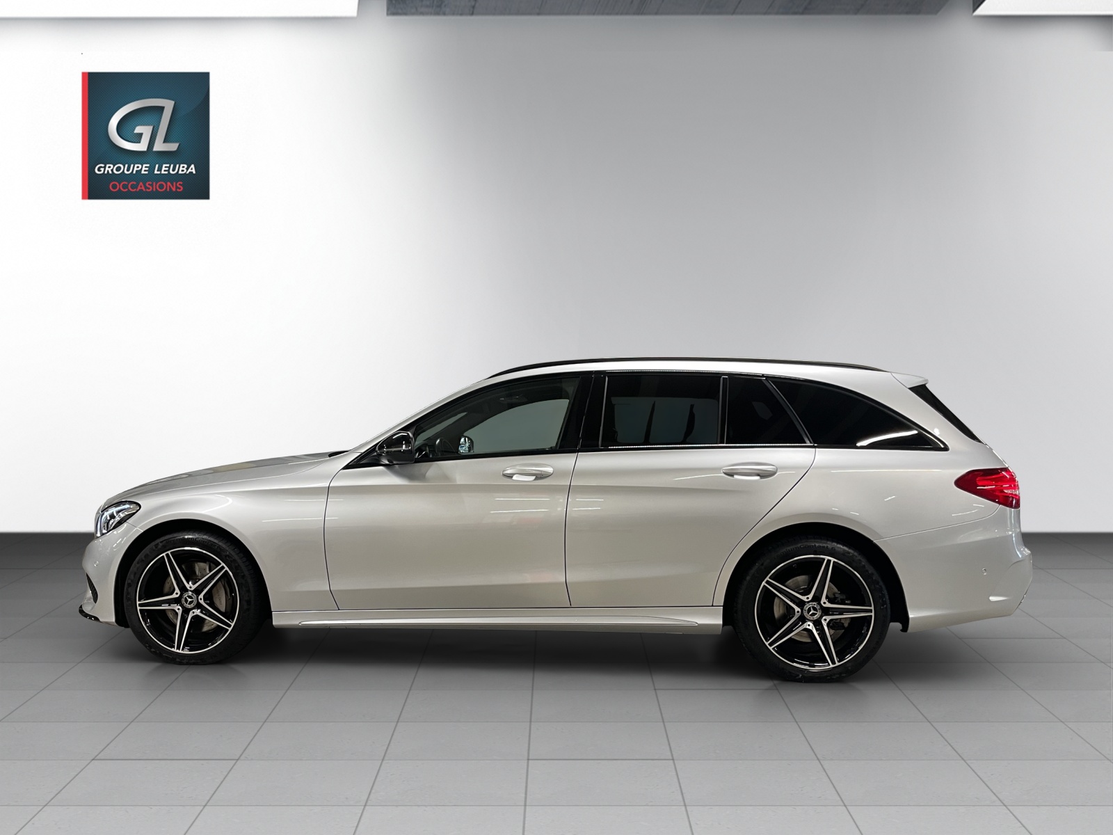 MERCEDES-BENZ C 250 d Swiss Star AMG 4M-image-2