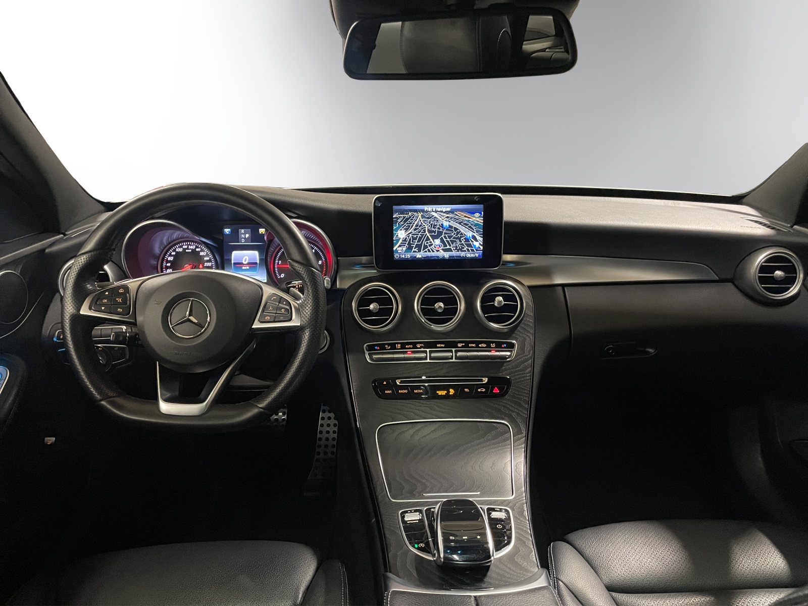 MERCEDES-BENZ C 250 d Swiss Star AMG 4M-image-11