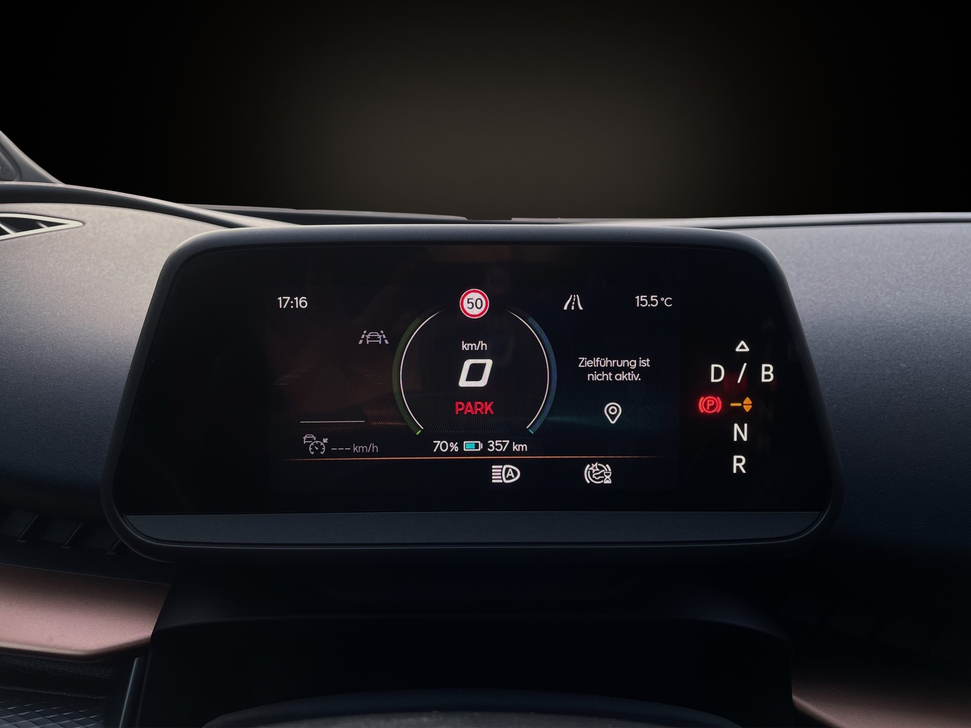 CUPRA Tavascan Type 9 77 kWh Adrenaline-image-10