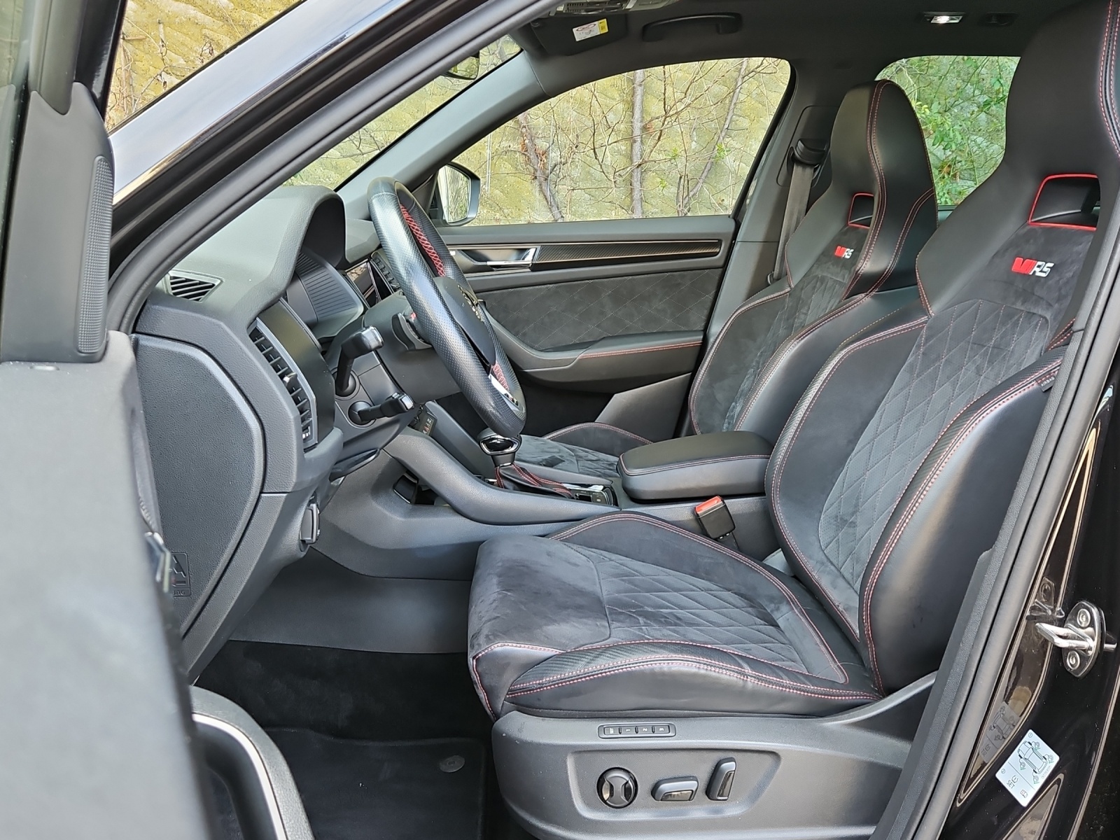 SKODA Kodiaq 2.0 Bi-TDI 240 RS DSG-image-6