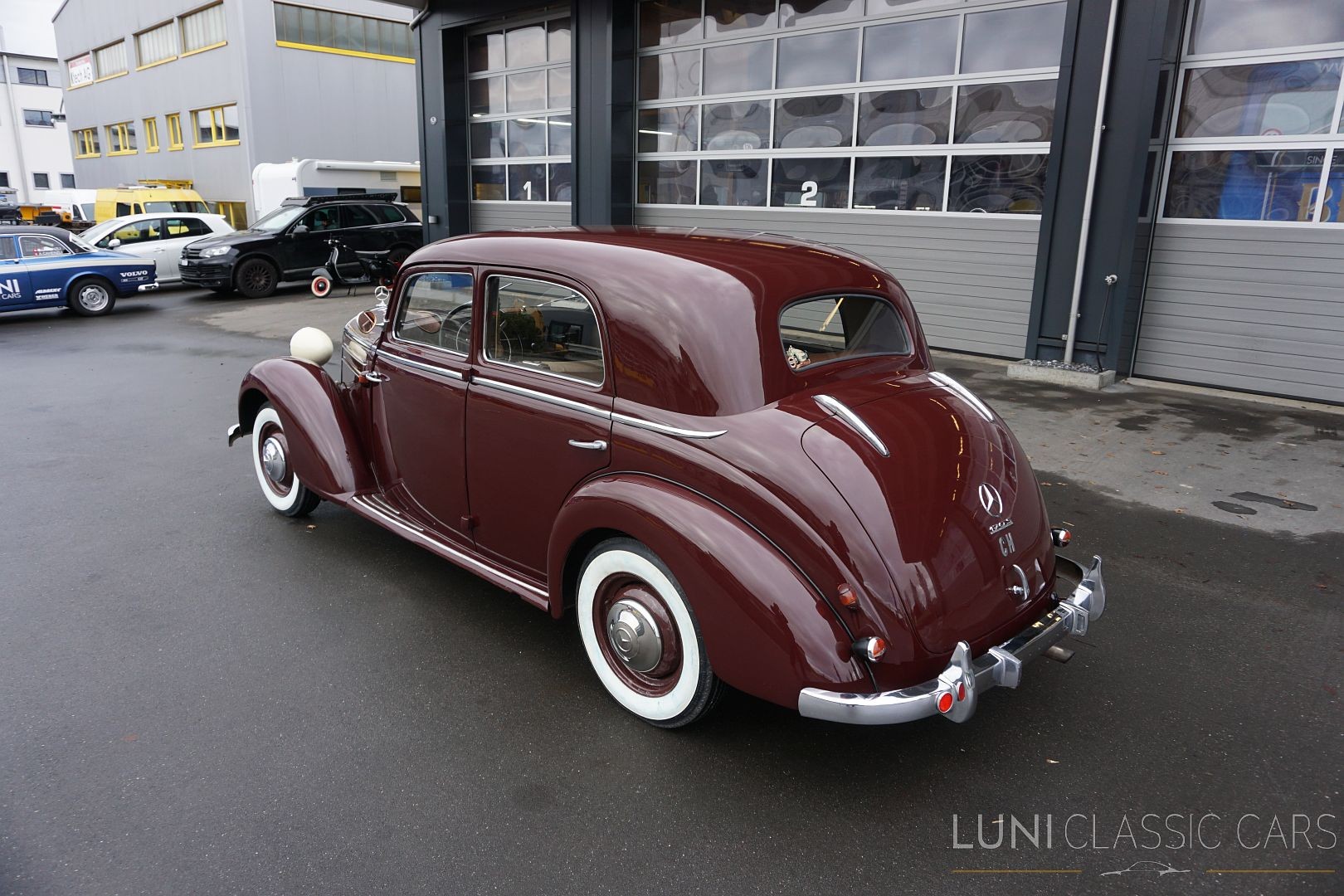 MERCEDES-BENZ 170 S-showroom-element-3