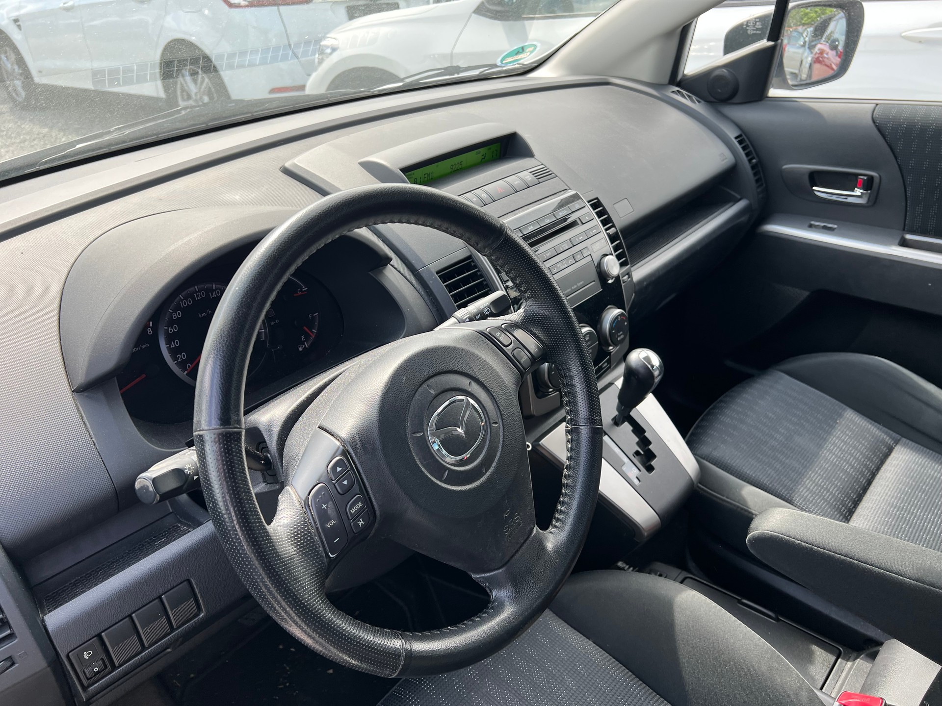 MAZDA 5 2.0 16V Sport Activematic-image-9