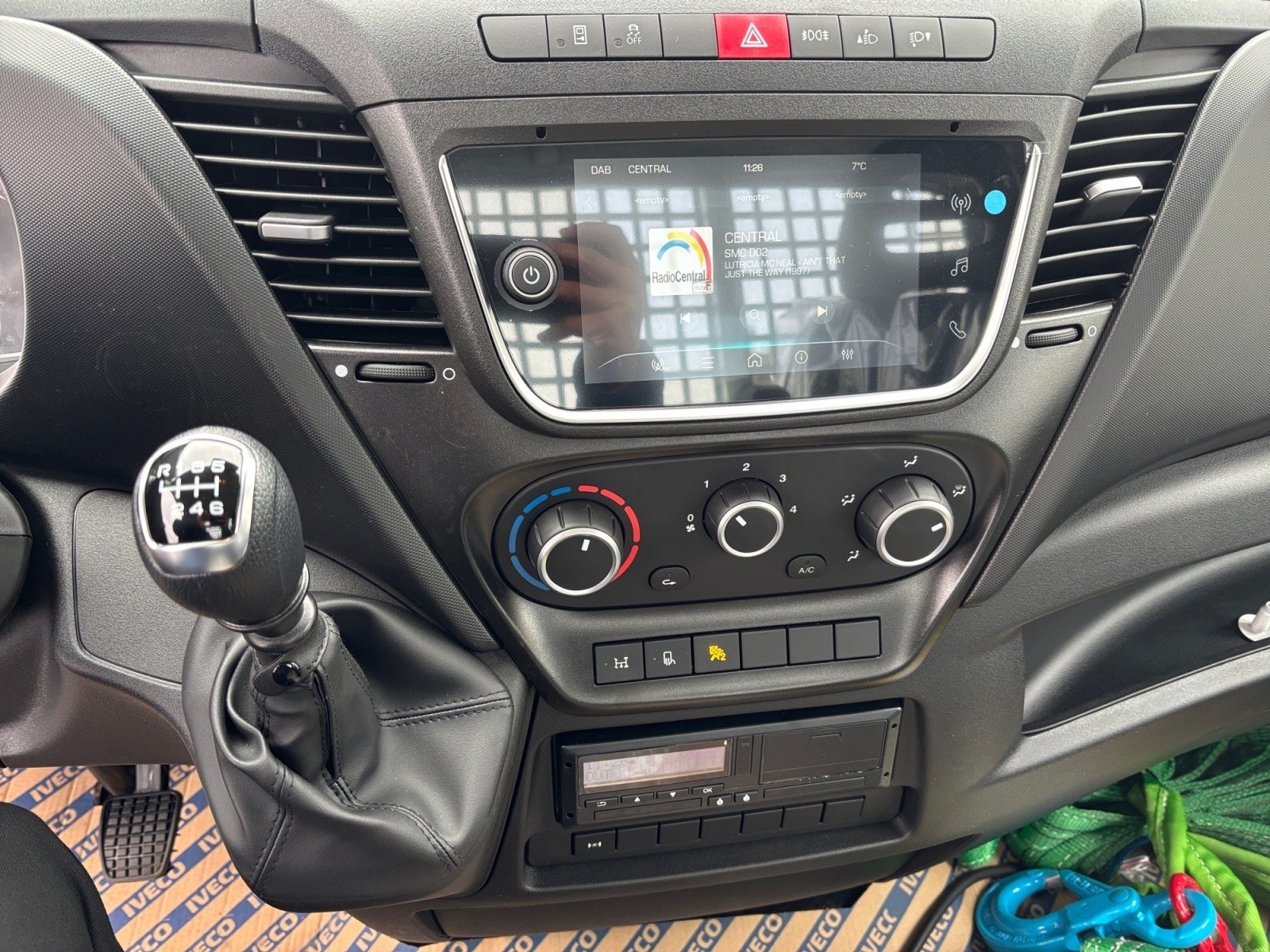 IVECO 70 C 18H-image-8