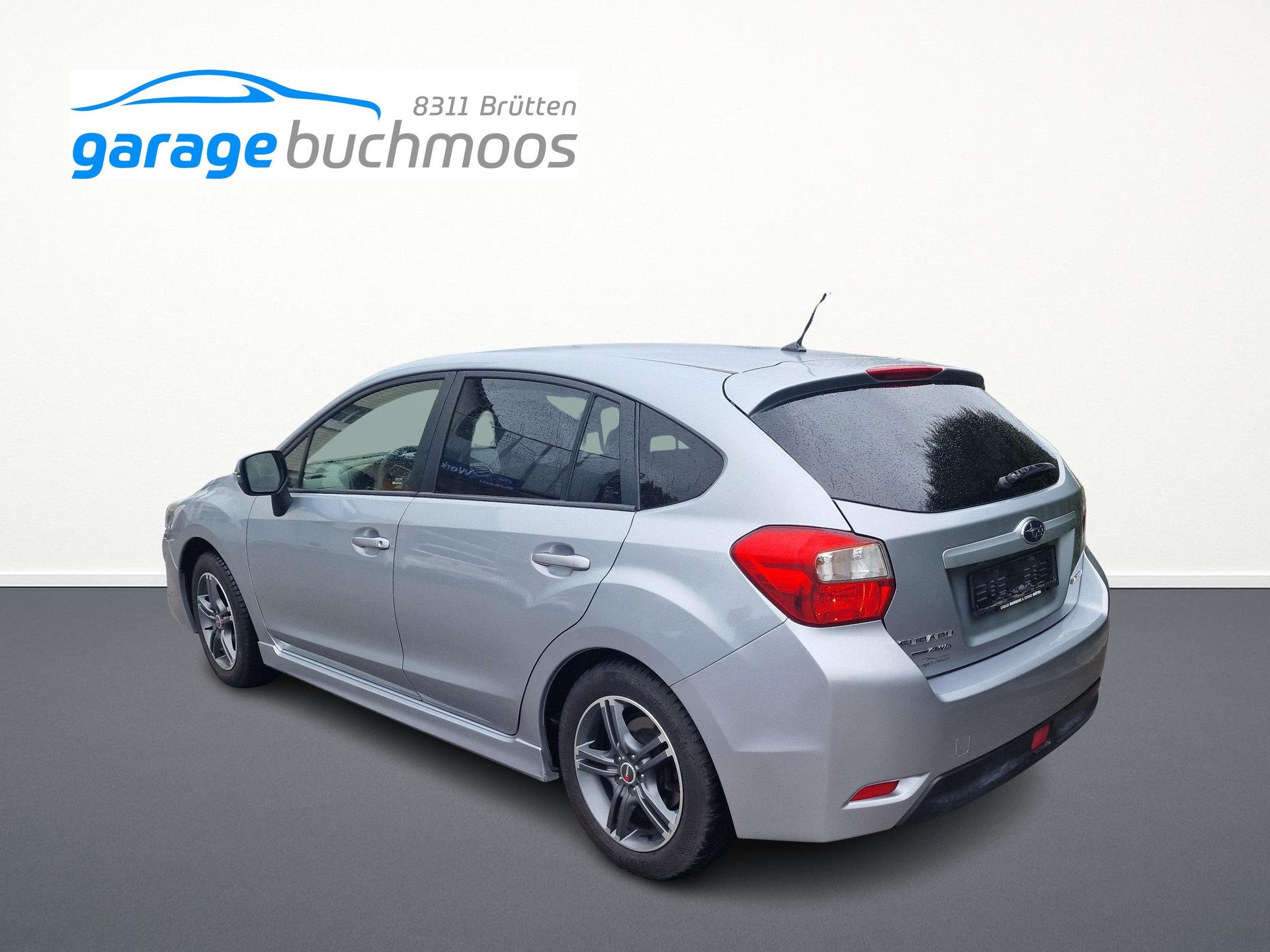 SUBARU Impreza Wagon 2.0i Swiss Sport-showroom-element-2