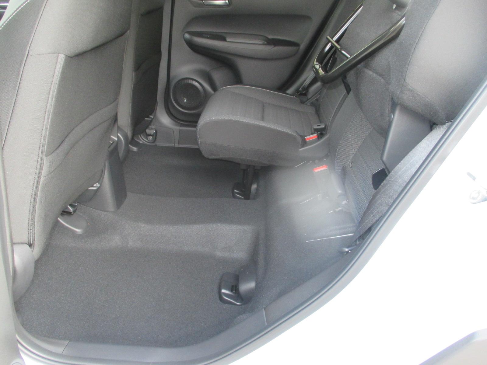 HONDA Jazz 1.5 i-MMD Crosstar Advance - mit Aktionsleasing 1.9% und 8 Jahren Garantie!-image-27