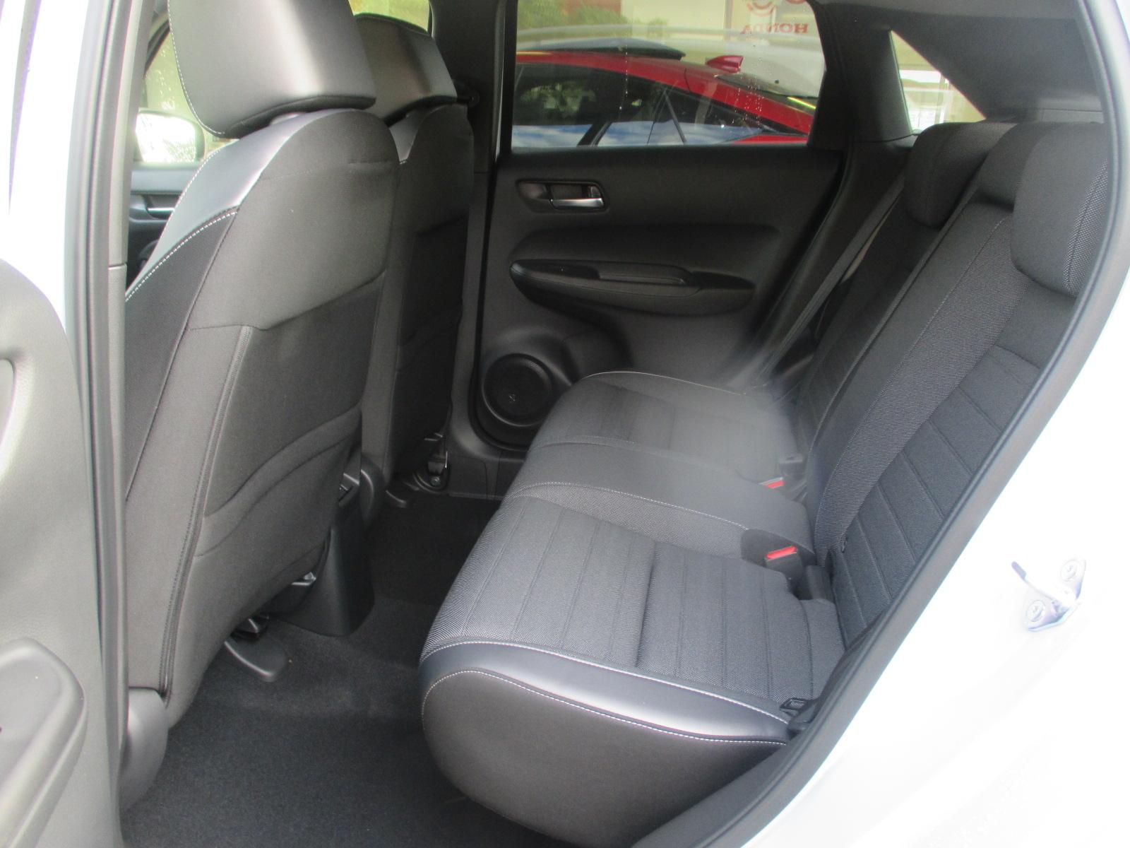 HONDA Jazz 1.5 i-MMD Crosstar Advance - mit Aktionsleasing 1.9% und 8 Jahren Garantie!-image-26