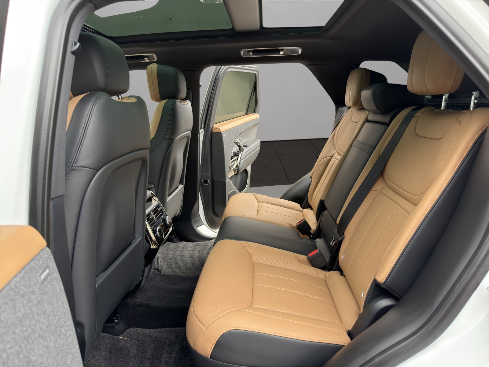 LAND ROVER Range Rover Sport D300 3.0 TD6 MHEV Dynamic HSE Automatic-image-12