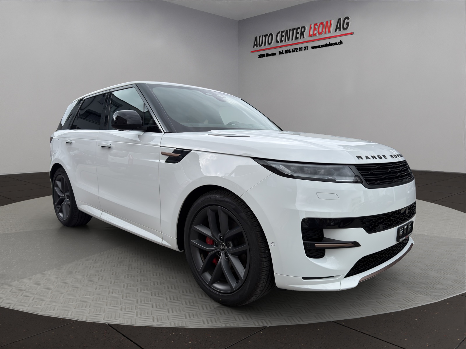 LAND ROVER Range Rover Sport D300 3.0 TD6 MHEV Dynamic HSE Automatic-image-7