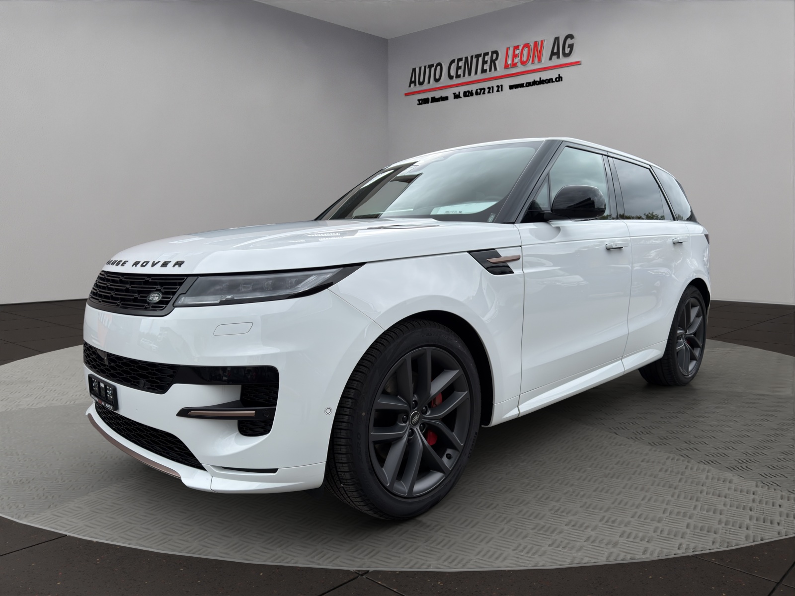 LAND ROVER Range Rover Sport D300 3.0 TD6 MHEV Dynamic HSE Automatic-image-1