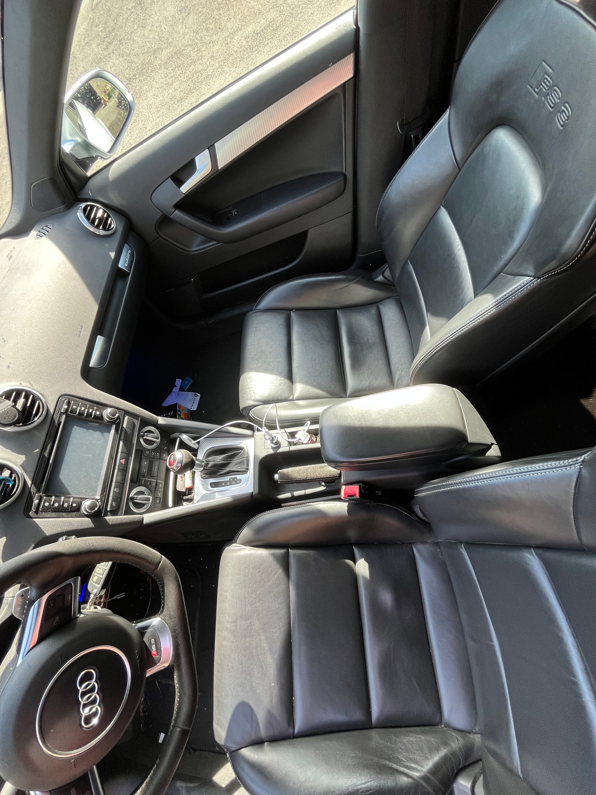 AUDI RS3 Sportback 2.5 TFSI quattro S-tronic-image-5