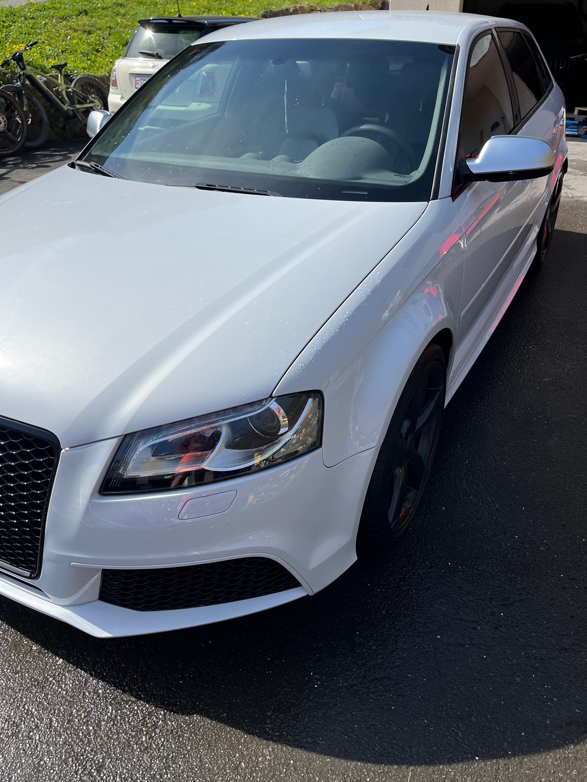 AUDI RS3 Sportback 2.5 TFSI quattro S-tronic-image-4