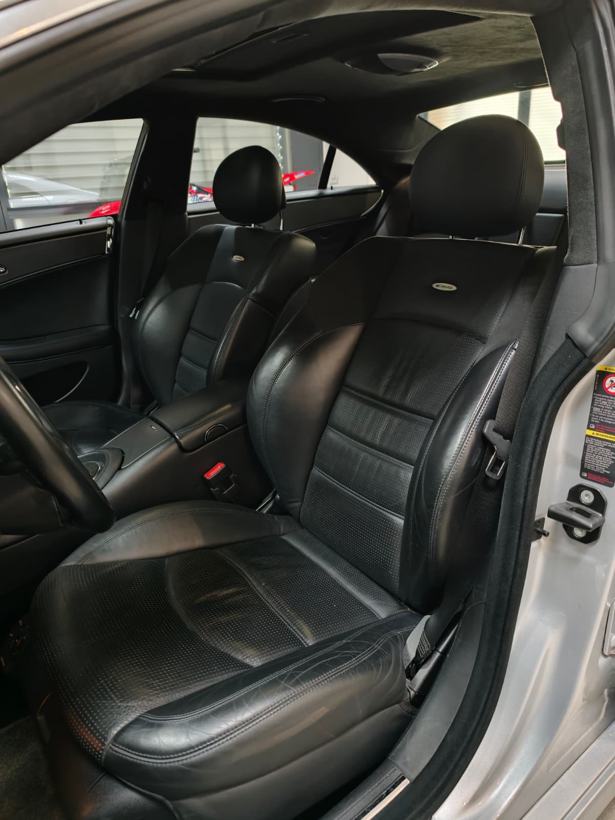 MERCEDES-BENZ CLS 55 AMG Automatic-image-12