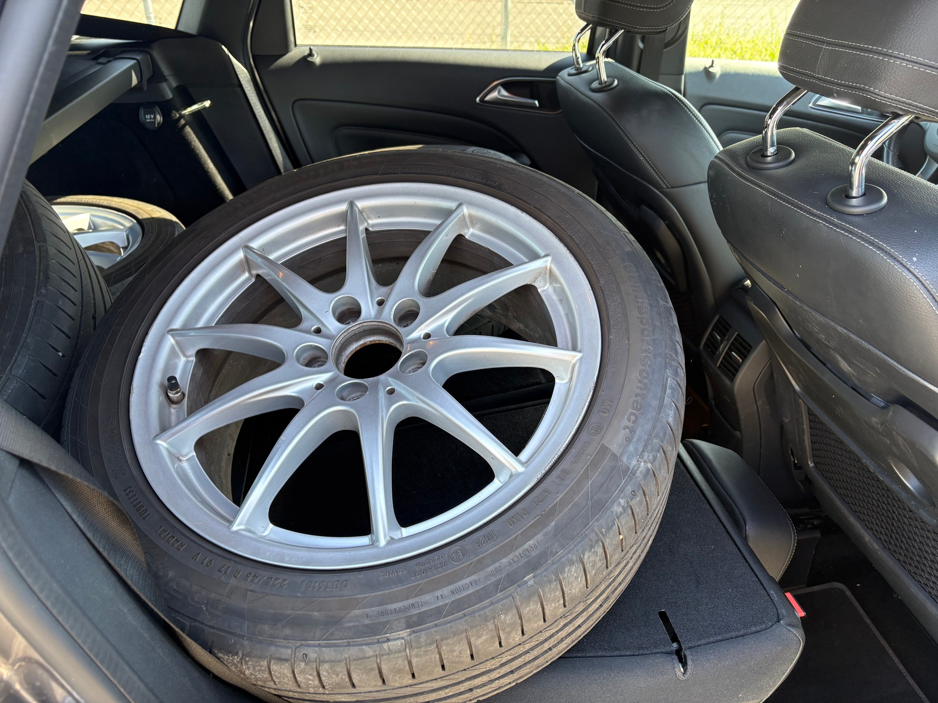 MERCEDES-BENZ B 220 CDI Swiss Star Edition 4Matic-image-9