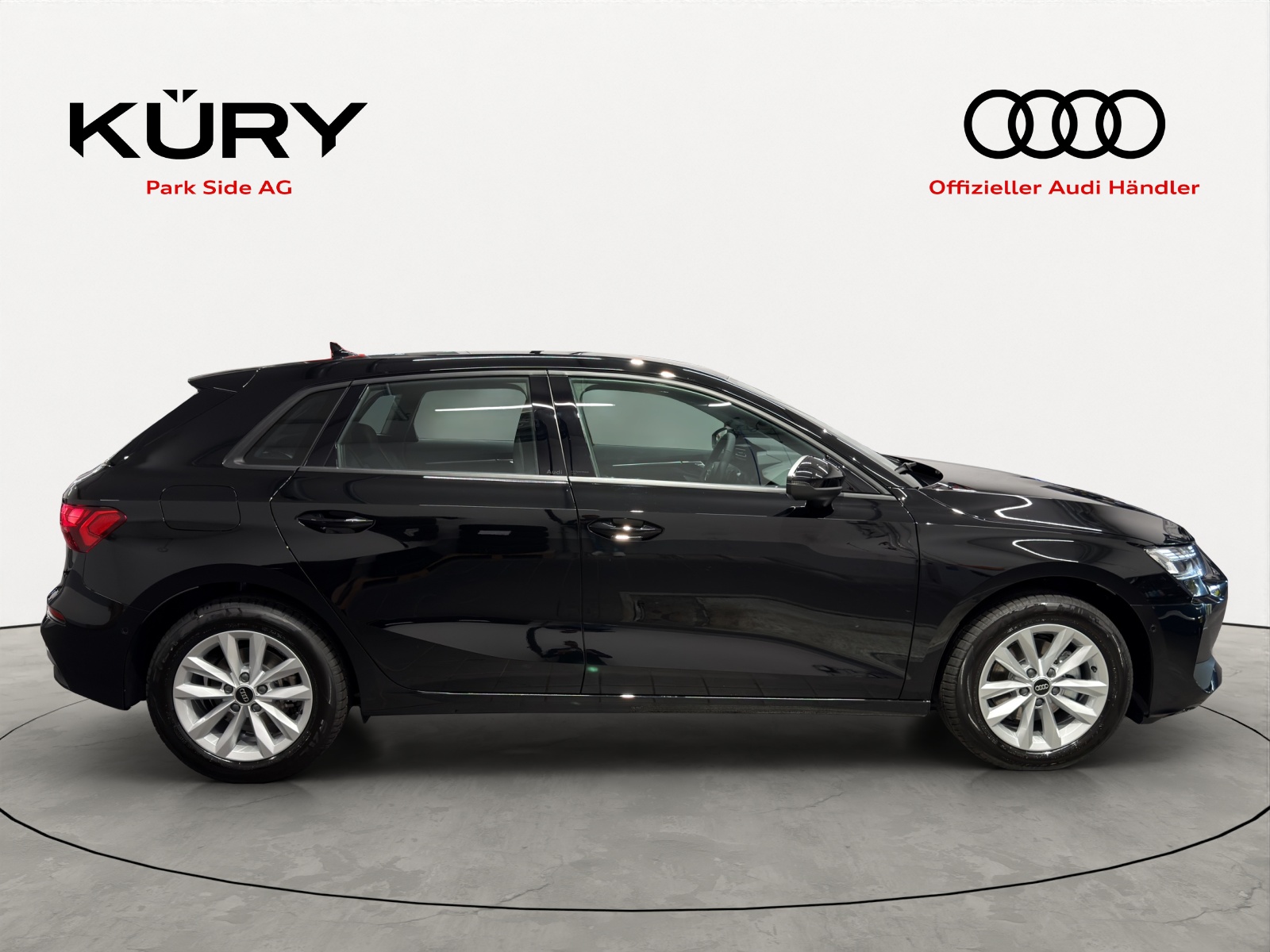 AUDI A3 Sportback TFSI 110 kW Attraction 150PS-image-2