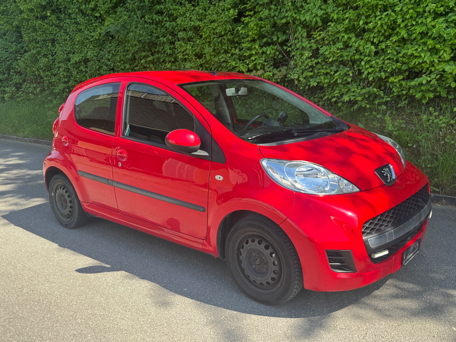 PEUGEOT 107 1.0 Trendy BMP5-image-2