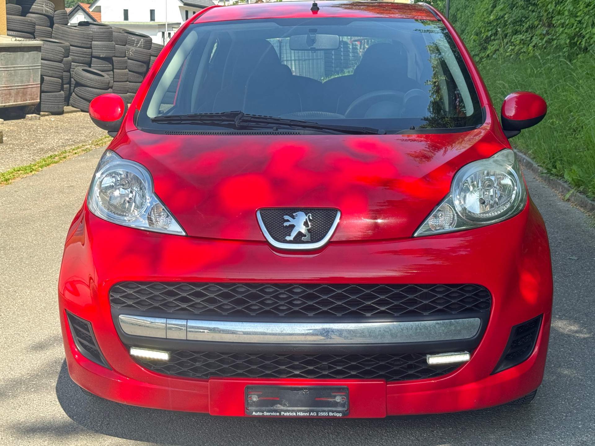 PEUGEOT 107 1.0 Trendy BMP5-image-1