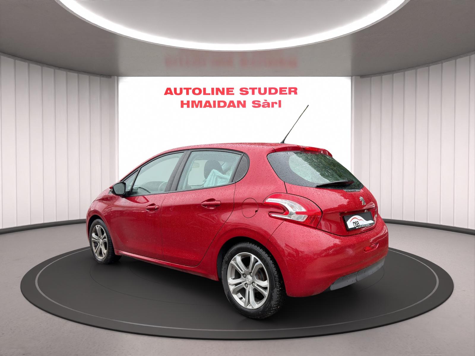 PEUGEOT 208 1.2 VTI Active-image-1