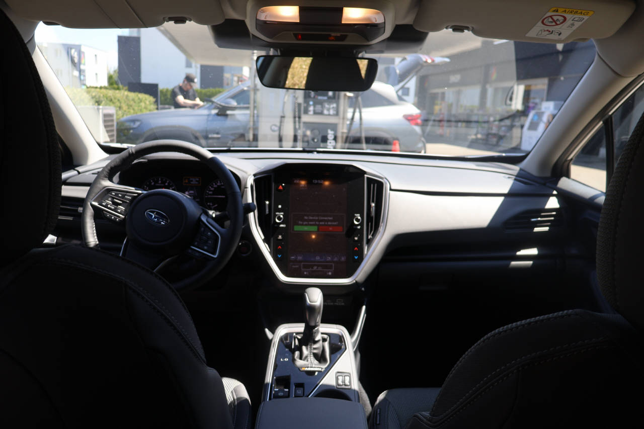 SUBARU Crosstrek 2.0i e-Boxer Passion-image-9