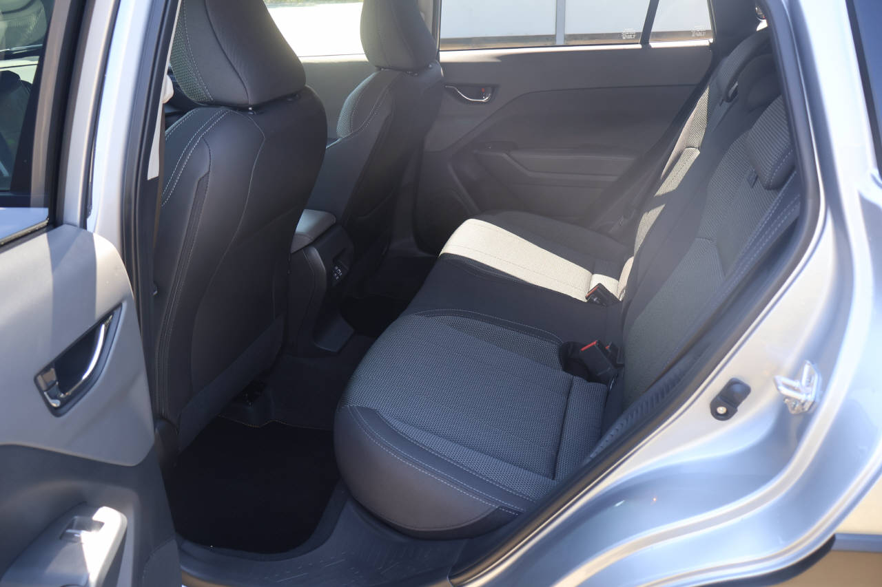 SUBARU Crosstrek 2.0i e-Boxer Passion-image-13