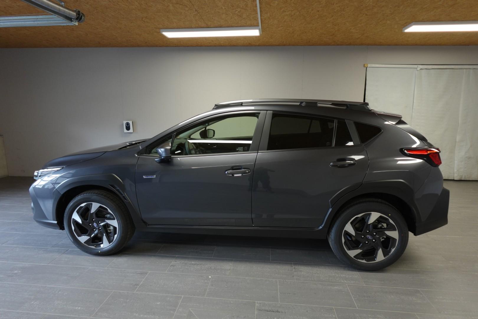 SUBARU Crosstrek 2.0i e-Boxer Swiss Plus-image-13
